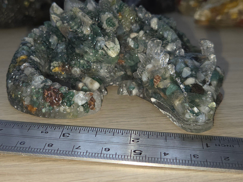 Crystal chip dragon carving