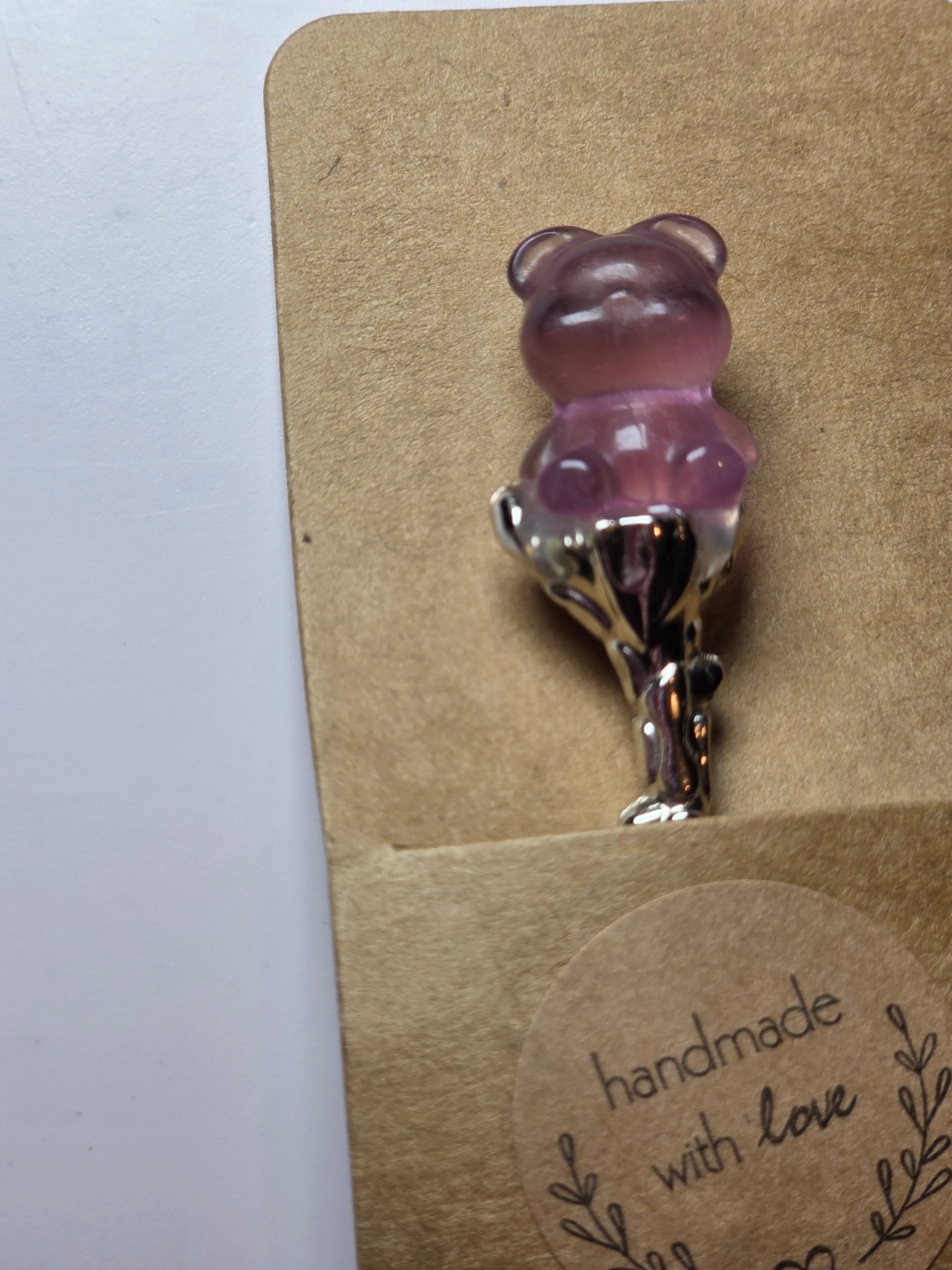 Flourite bear carving spoon