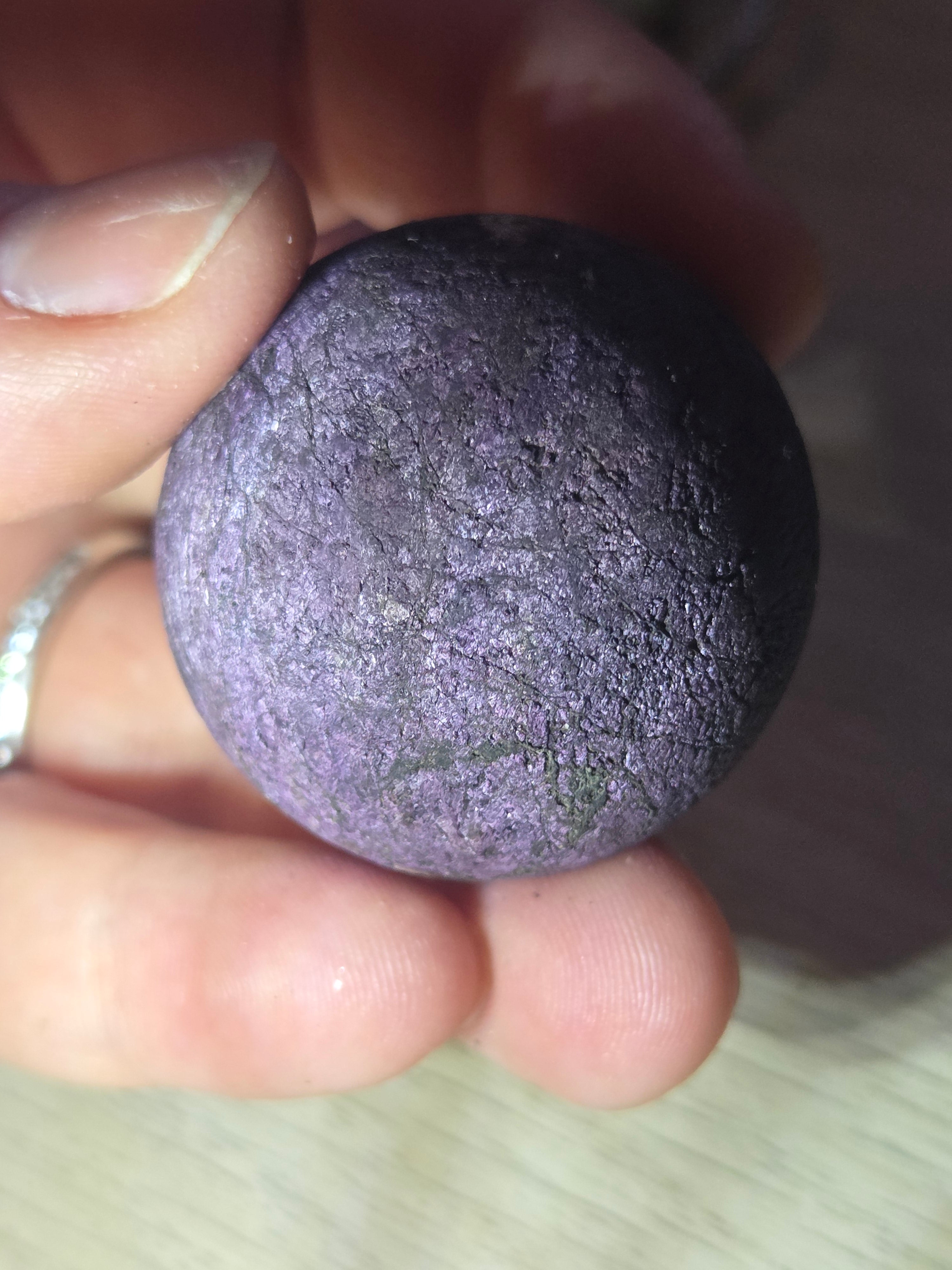 Purperite crystal sphere carving with stand