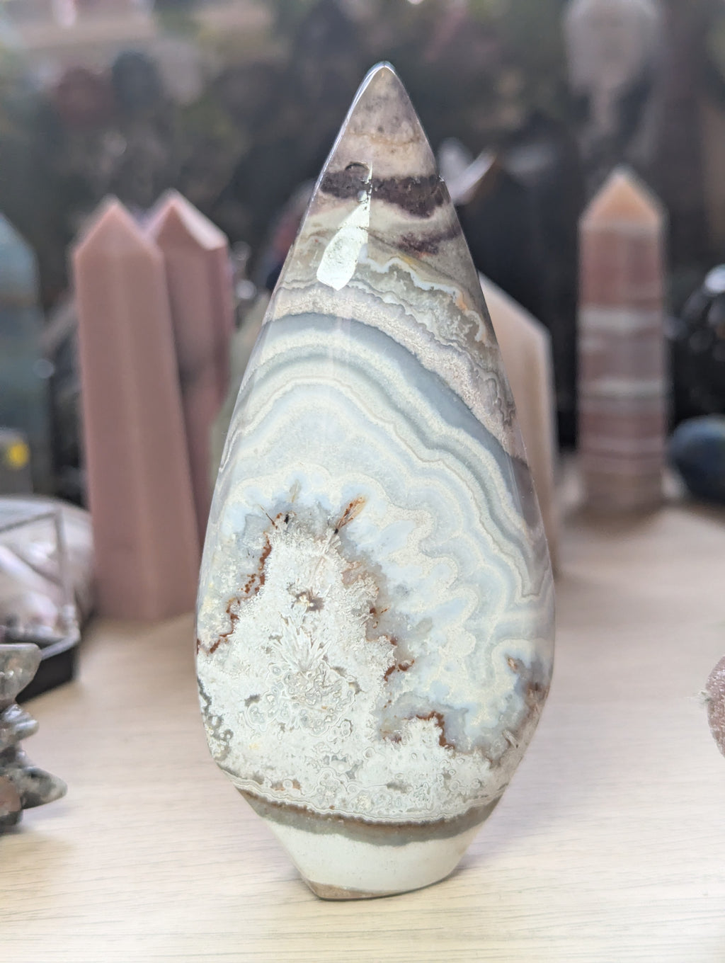 Mexican crazy agate crystal tear drop carving