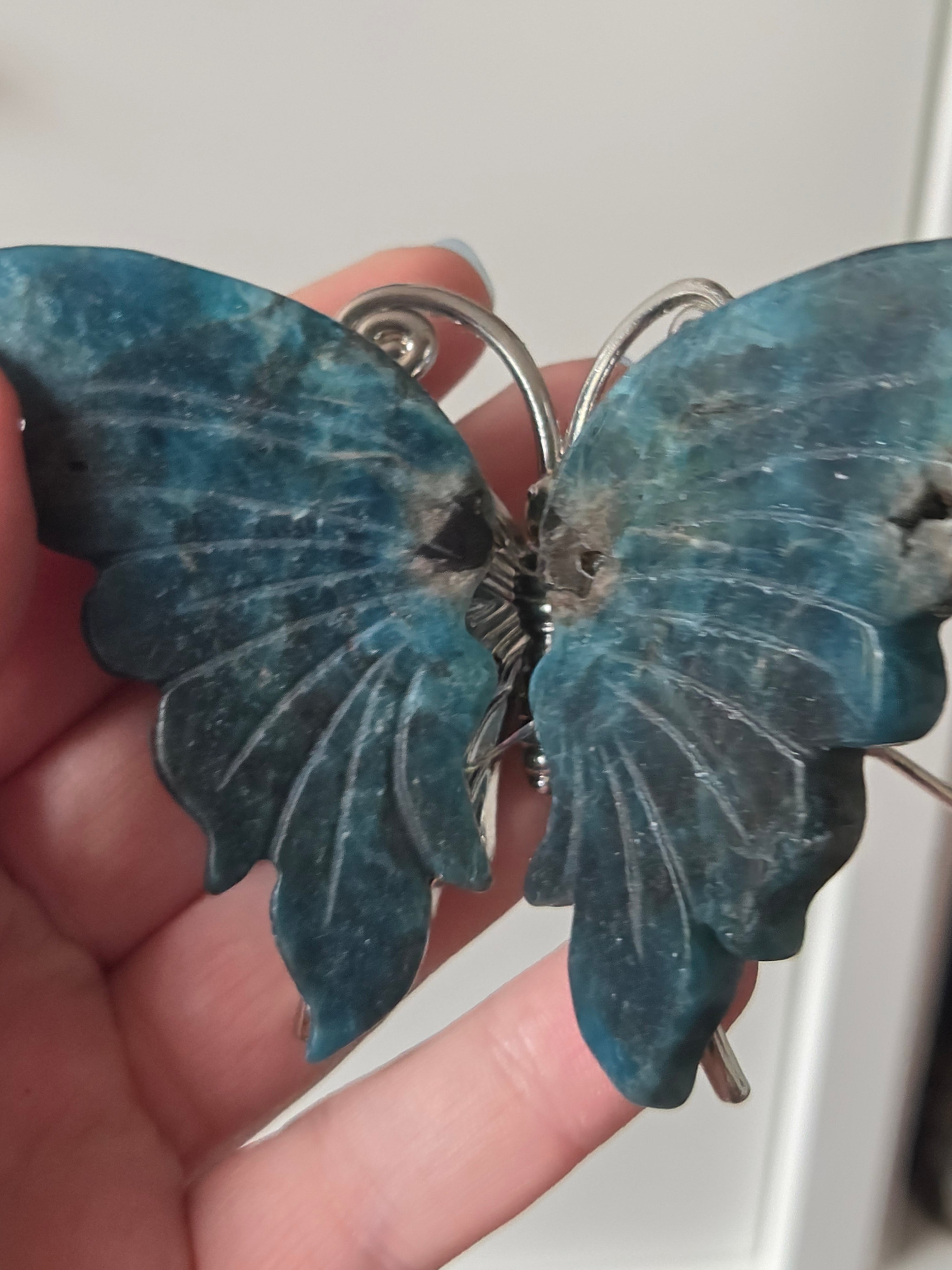 Beautiful  apatite crystal butterfly carving