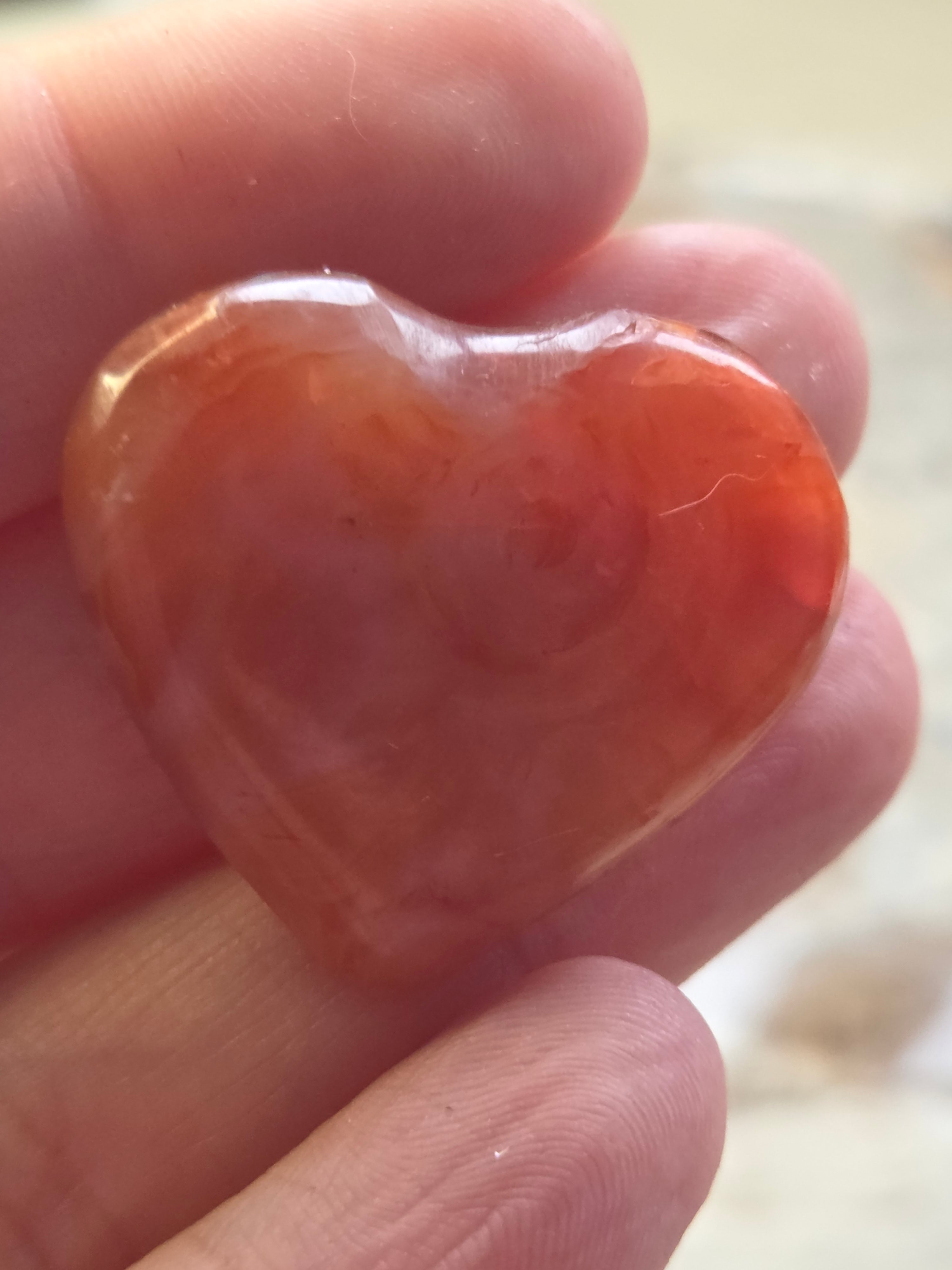 Carnelian crystal heart carving
