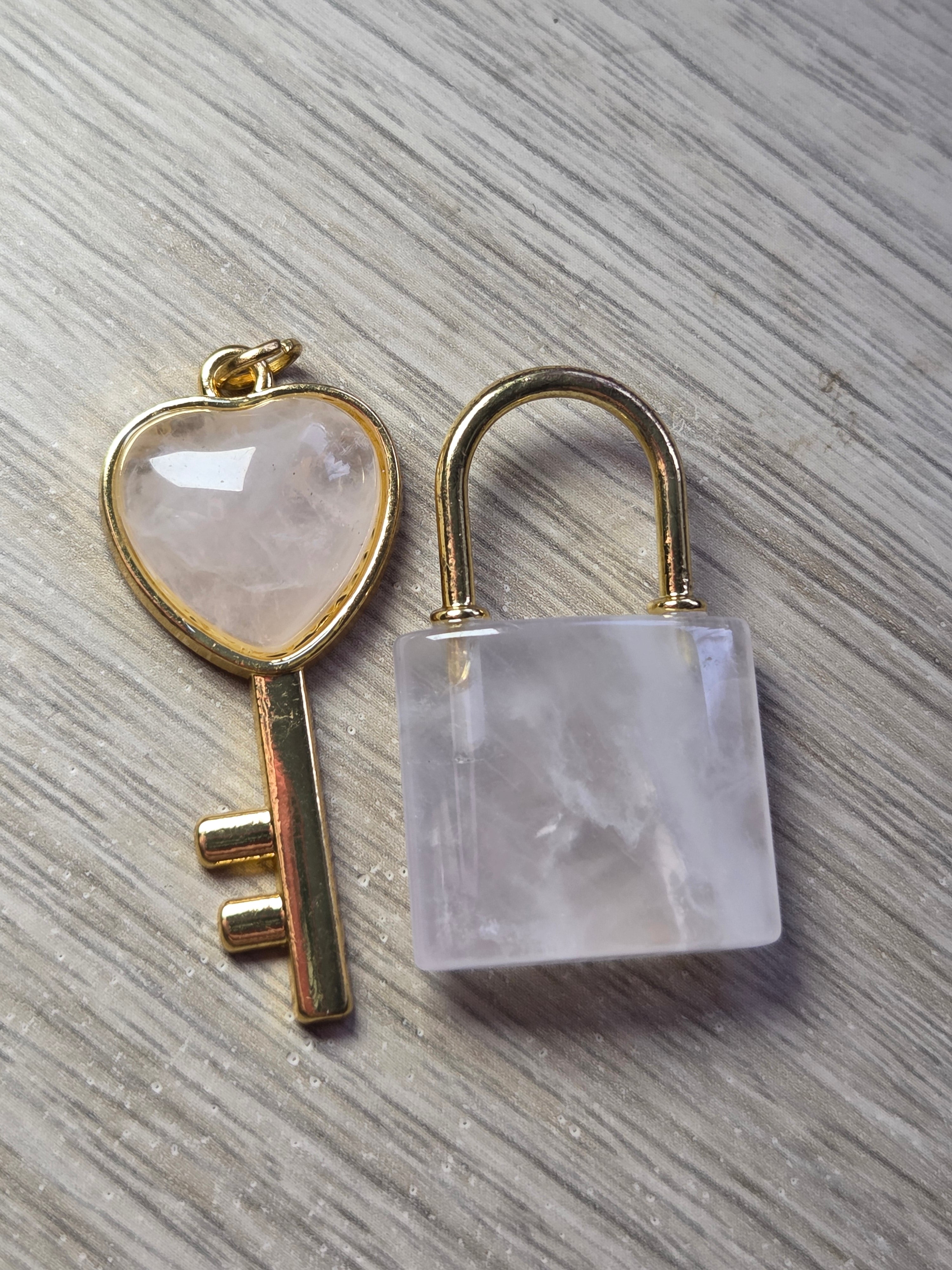 Crystal key and lock