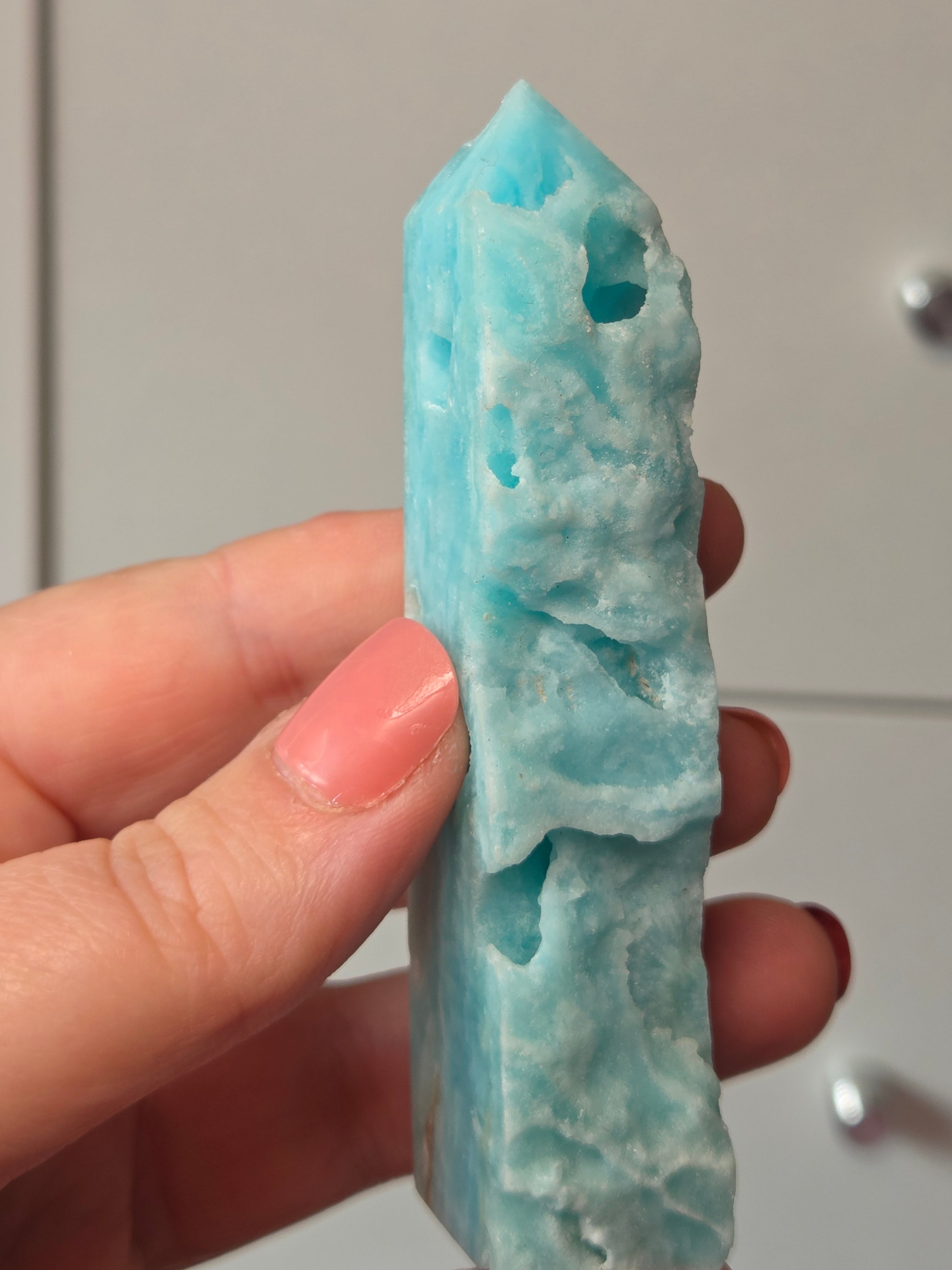 Grade AAAA crystal Hemimorphite tower