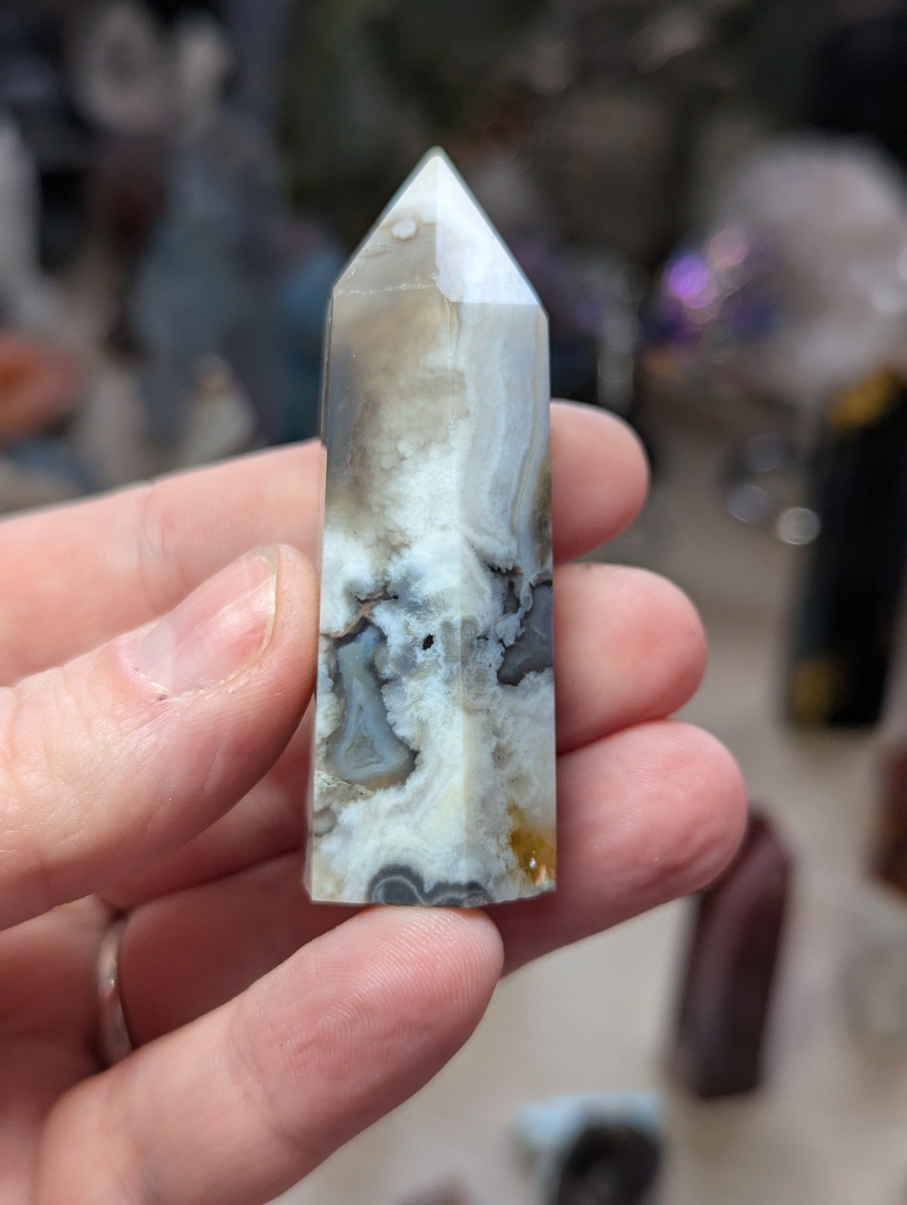 Black flower agate crystal tower