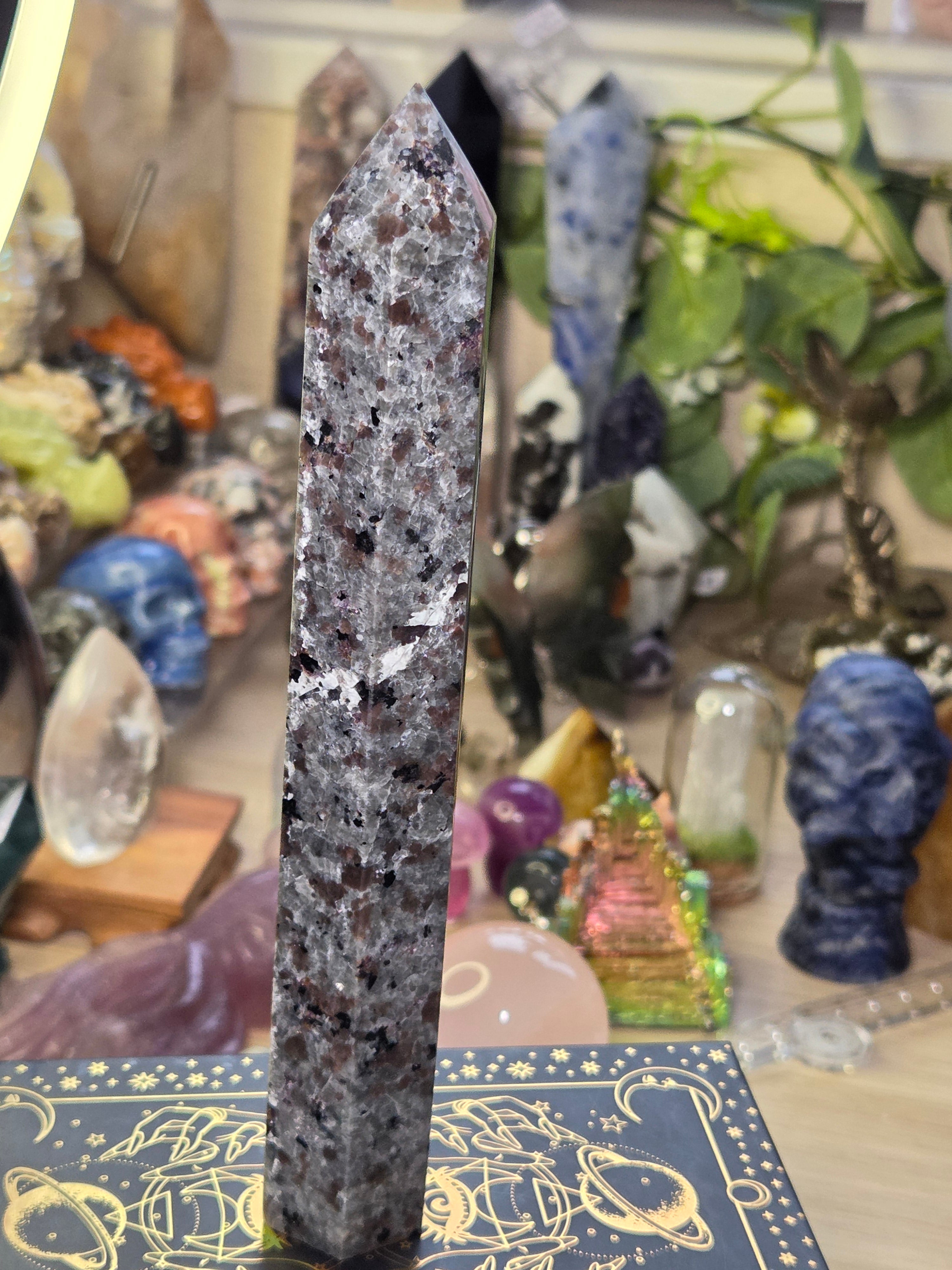 Large Yooperlite crystal tower with orange Uv