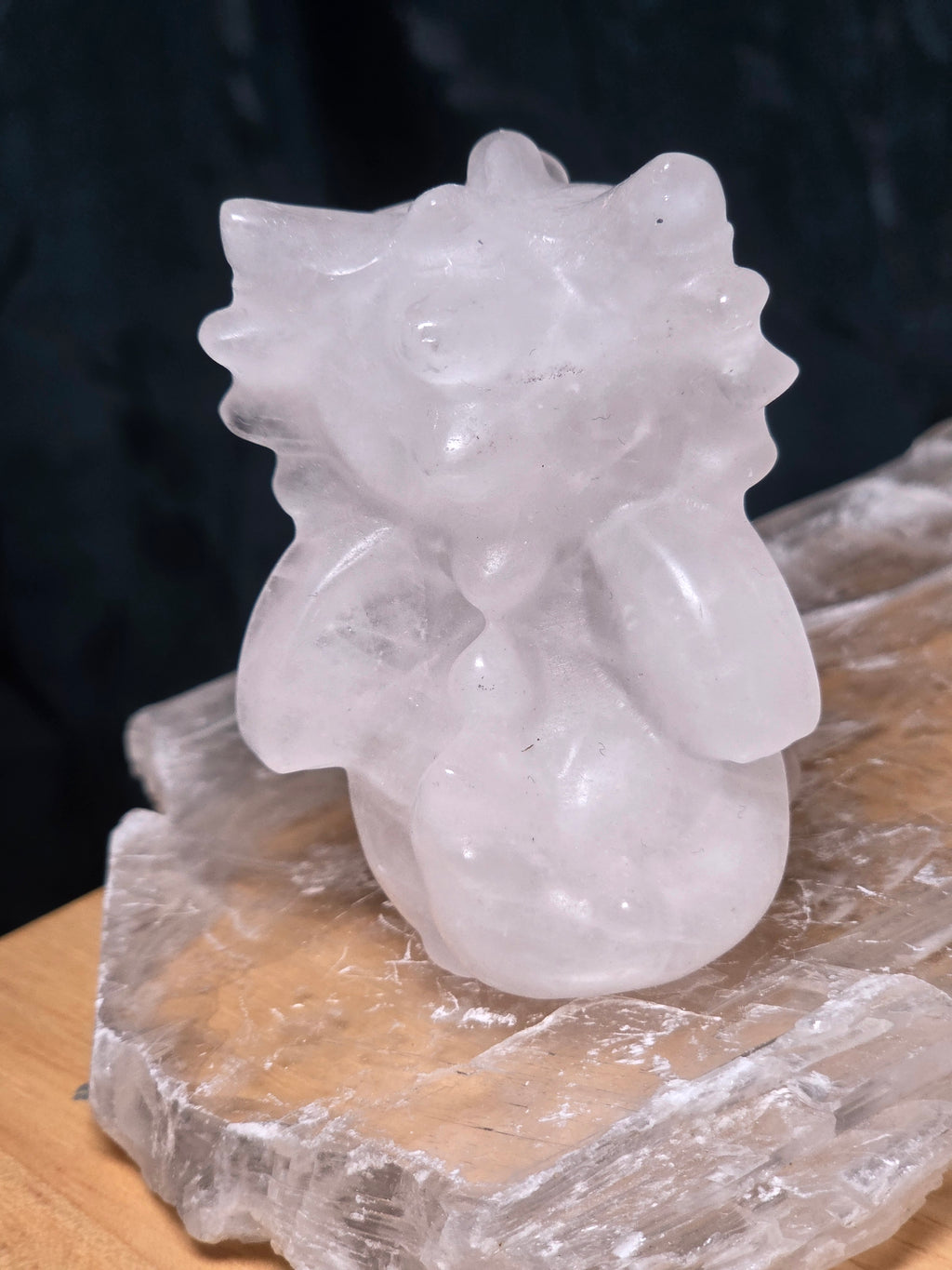 Clear quartz crystal dragon carving