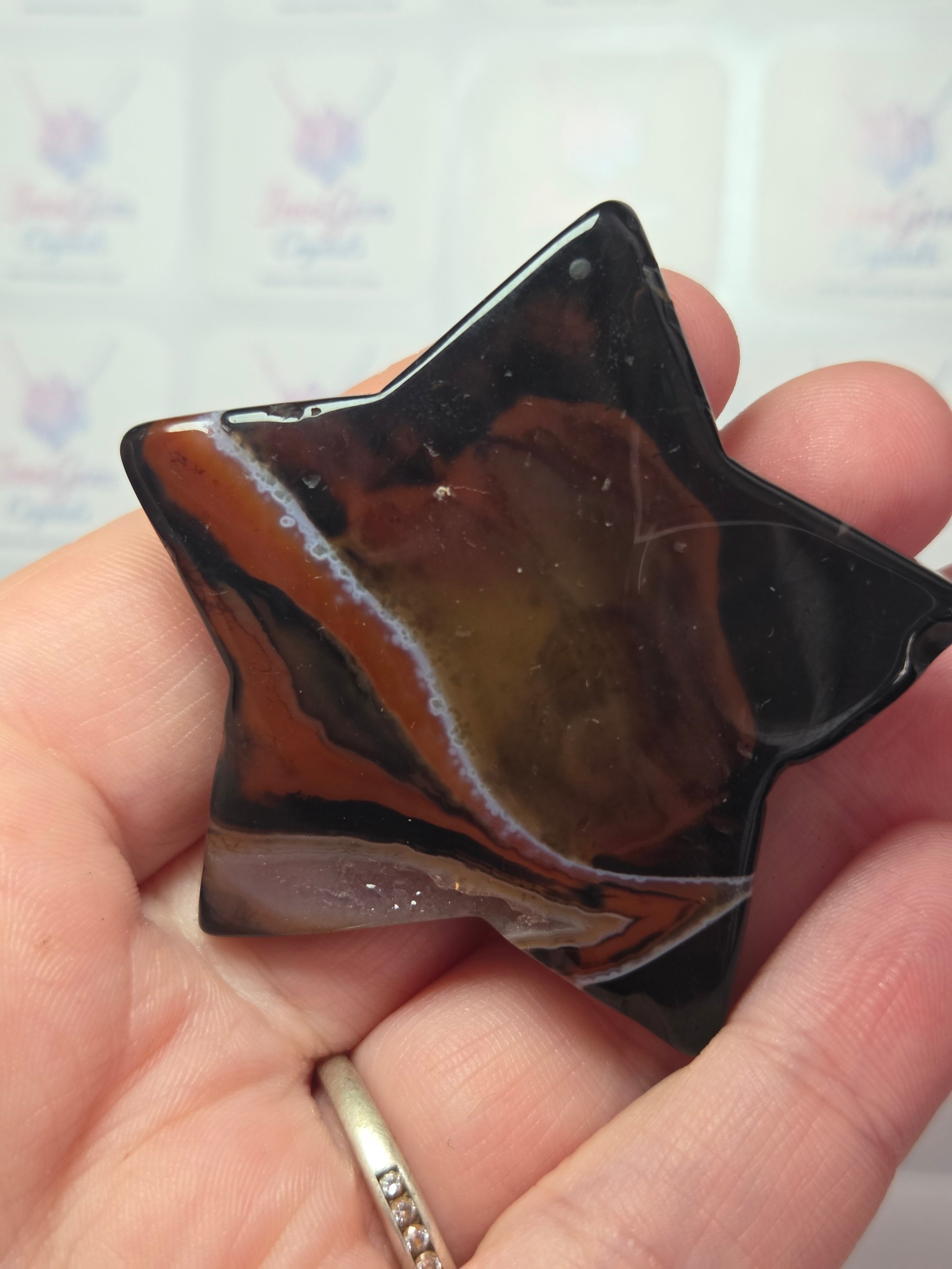 Sardonyx crystal star with duzy