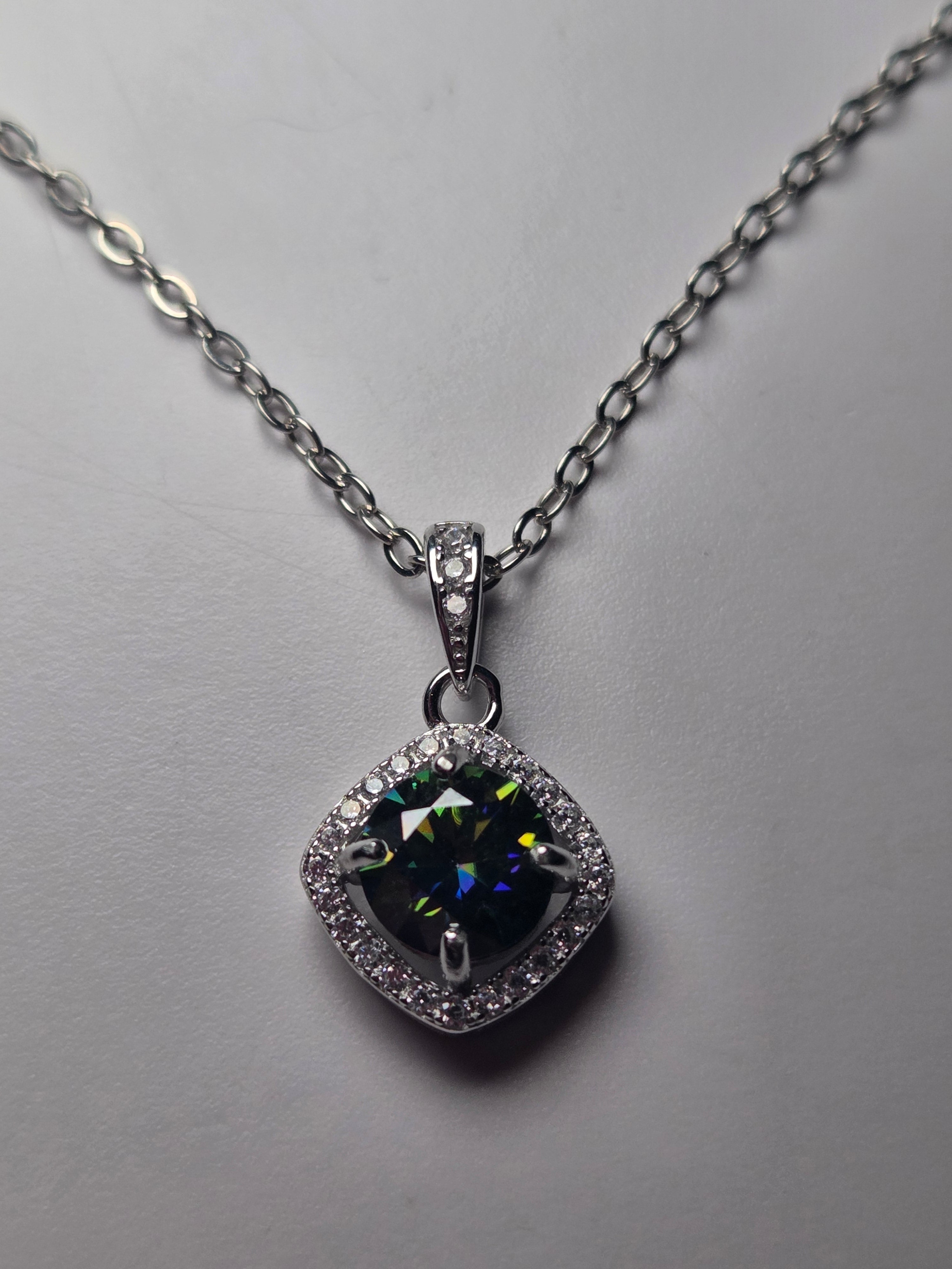 One Carrot Moissonite Diamond necklace with certificate