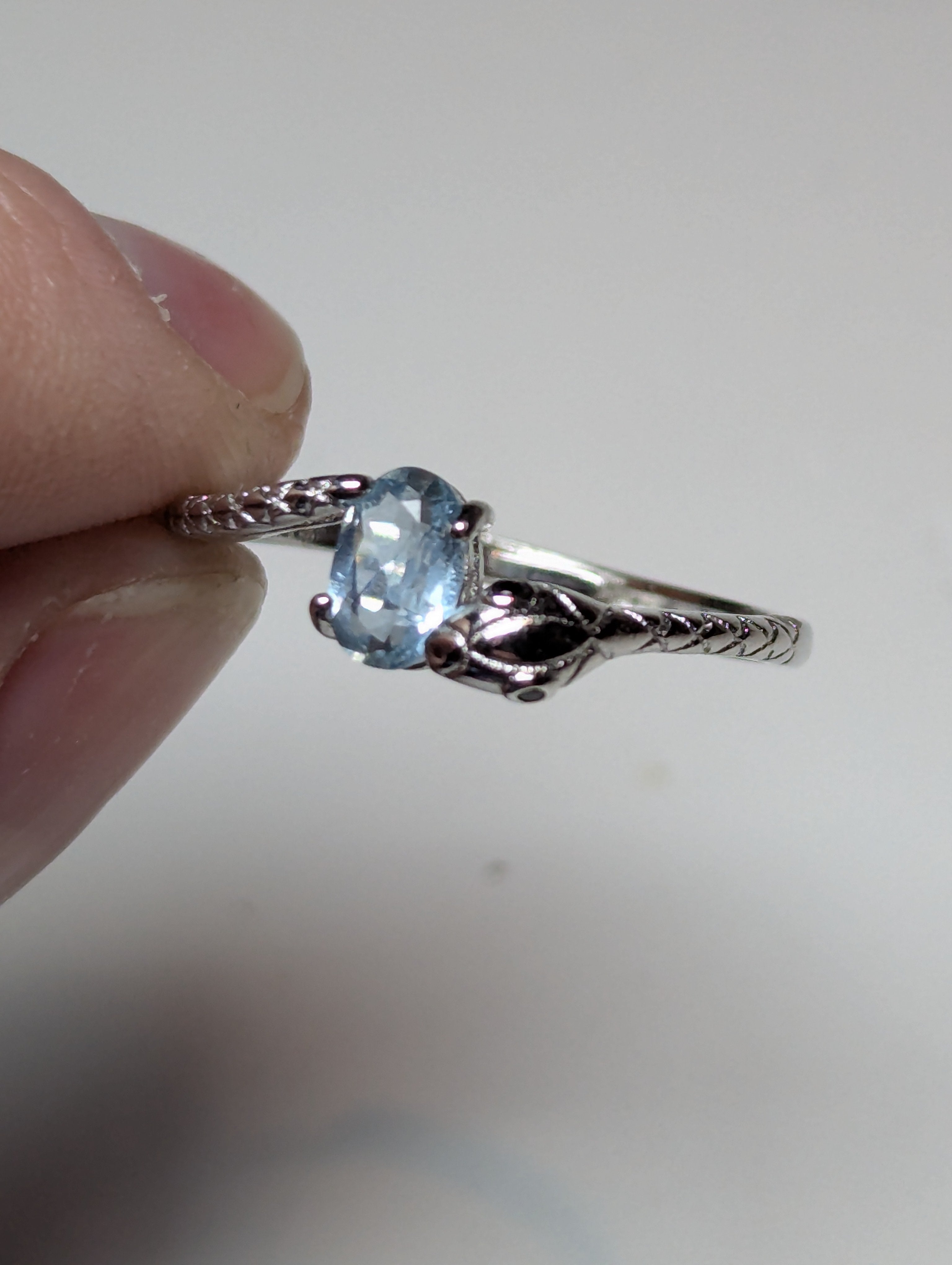 Aquamarine 0.5carrot Adjustable ring