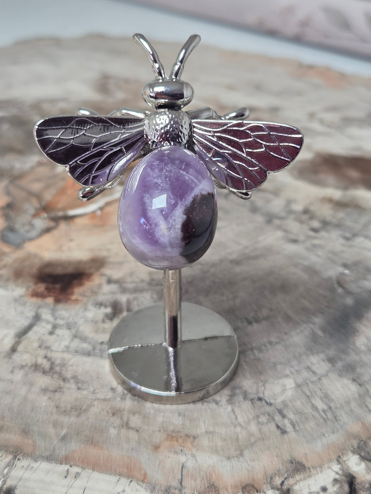 Amethyst crystal bee carving