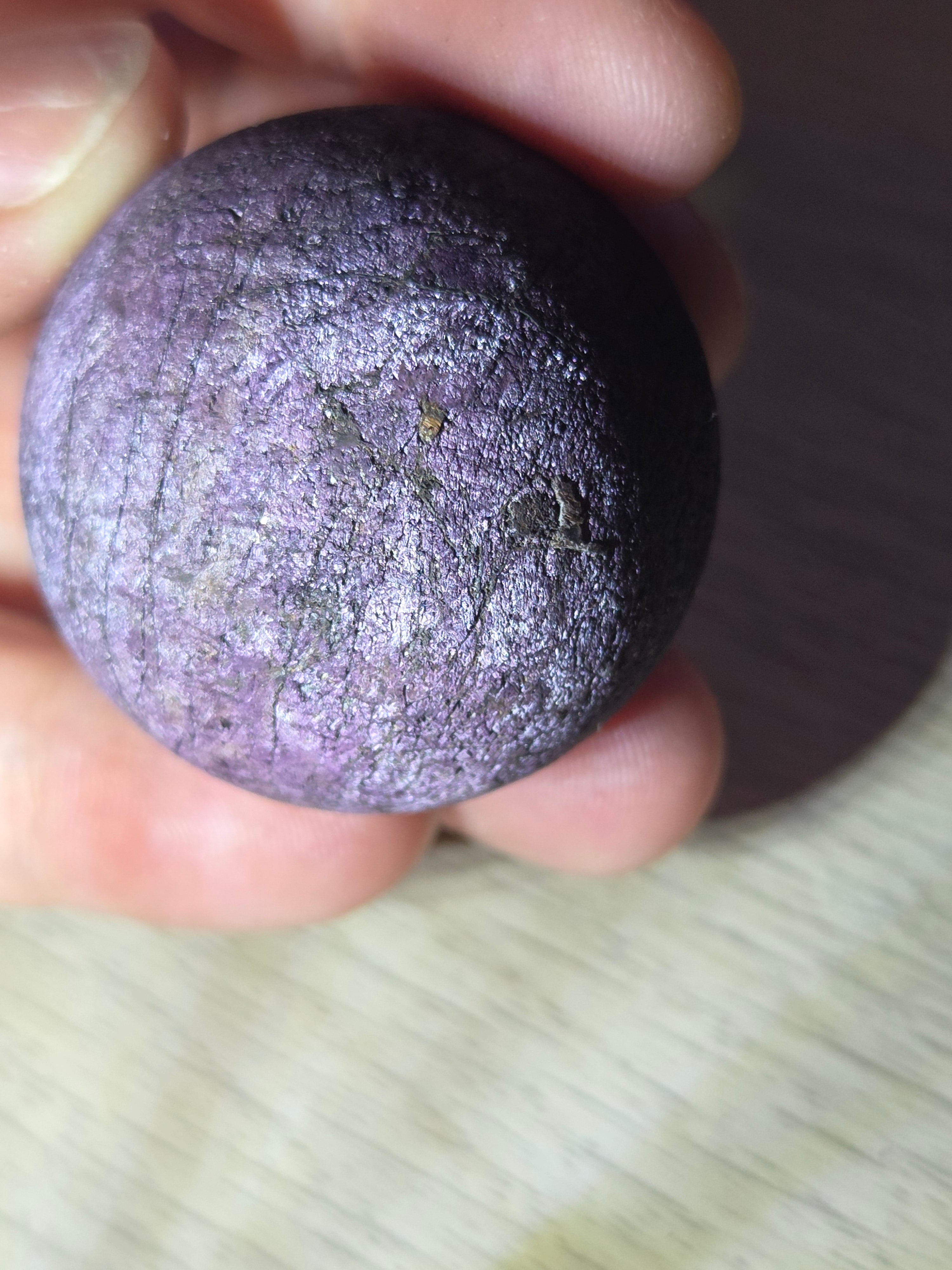 Purperite crystal sphere carving with stand