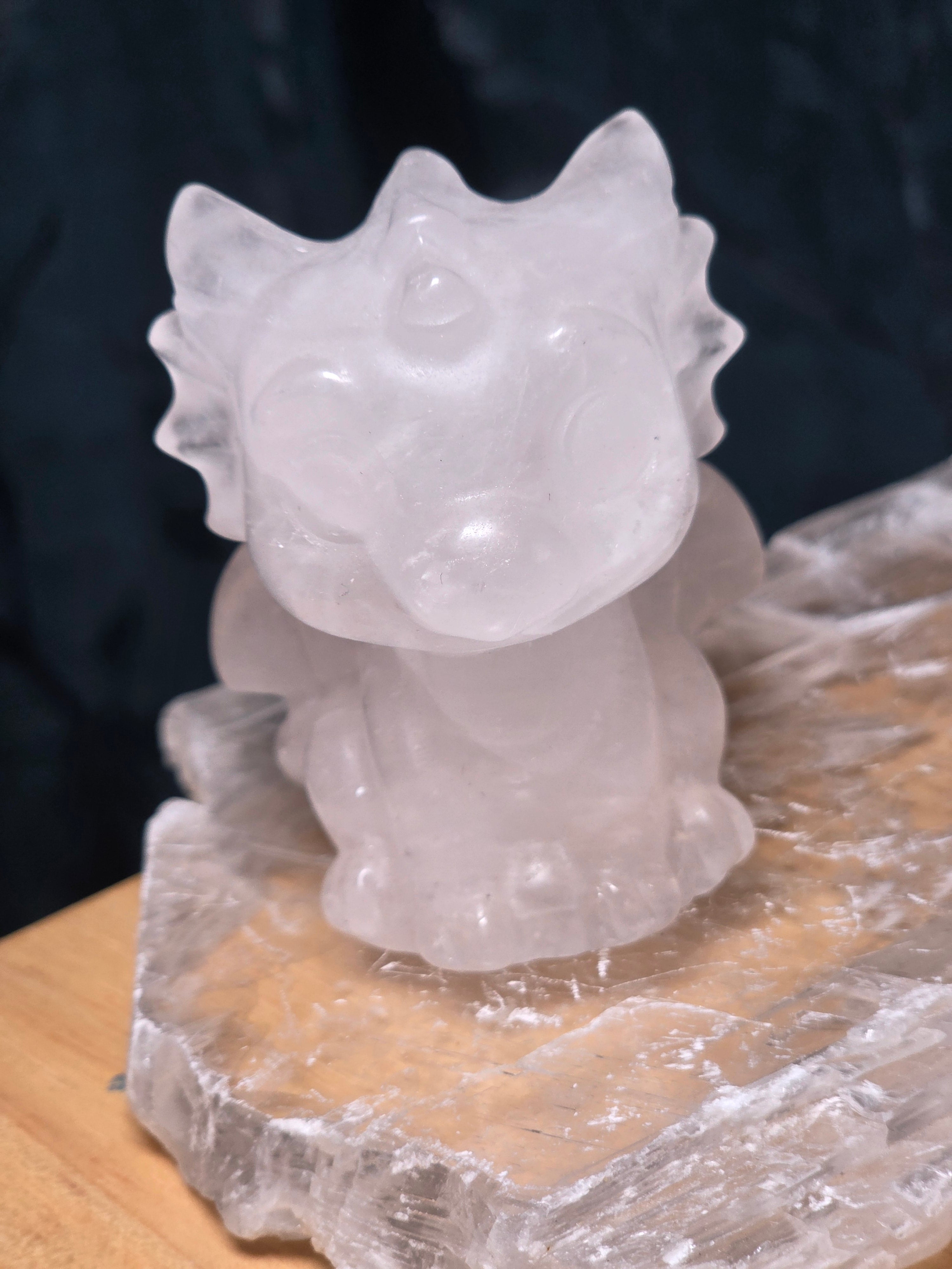 Clear quartz crystal dragon carving