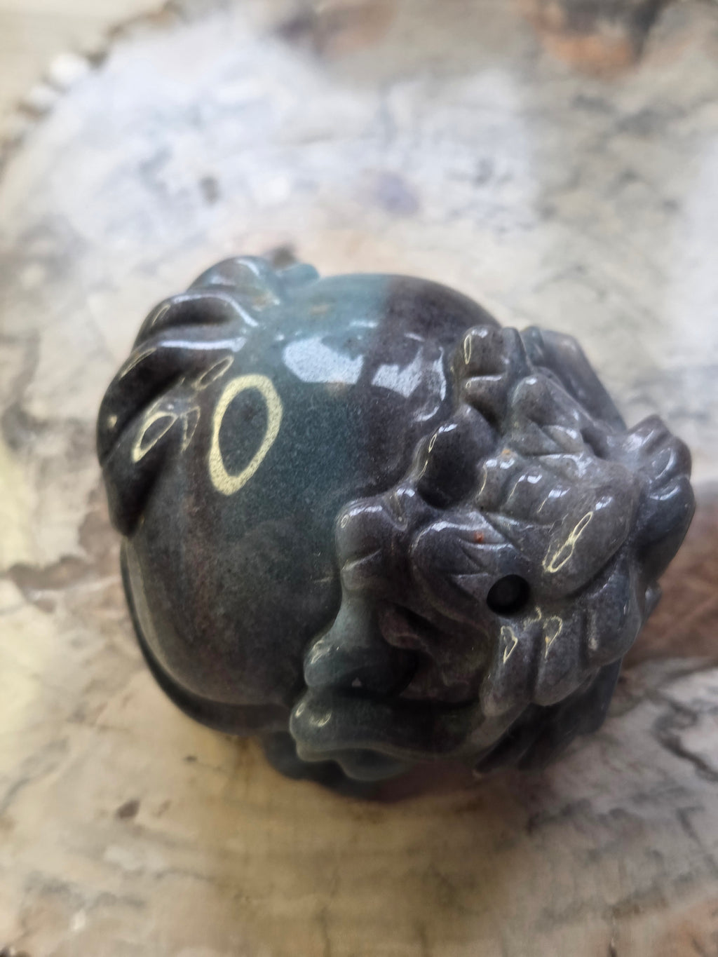 Trolite crystal dragon turtle carving