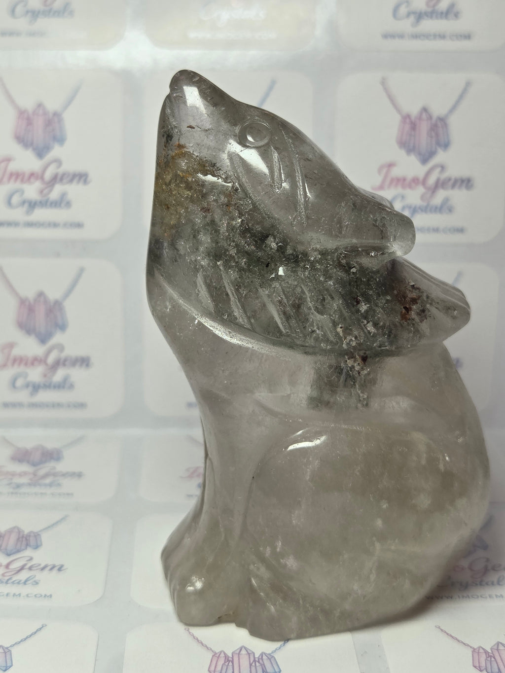 Garden quartz crystal wolf carving
