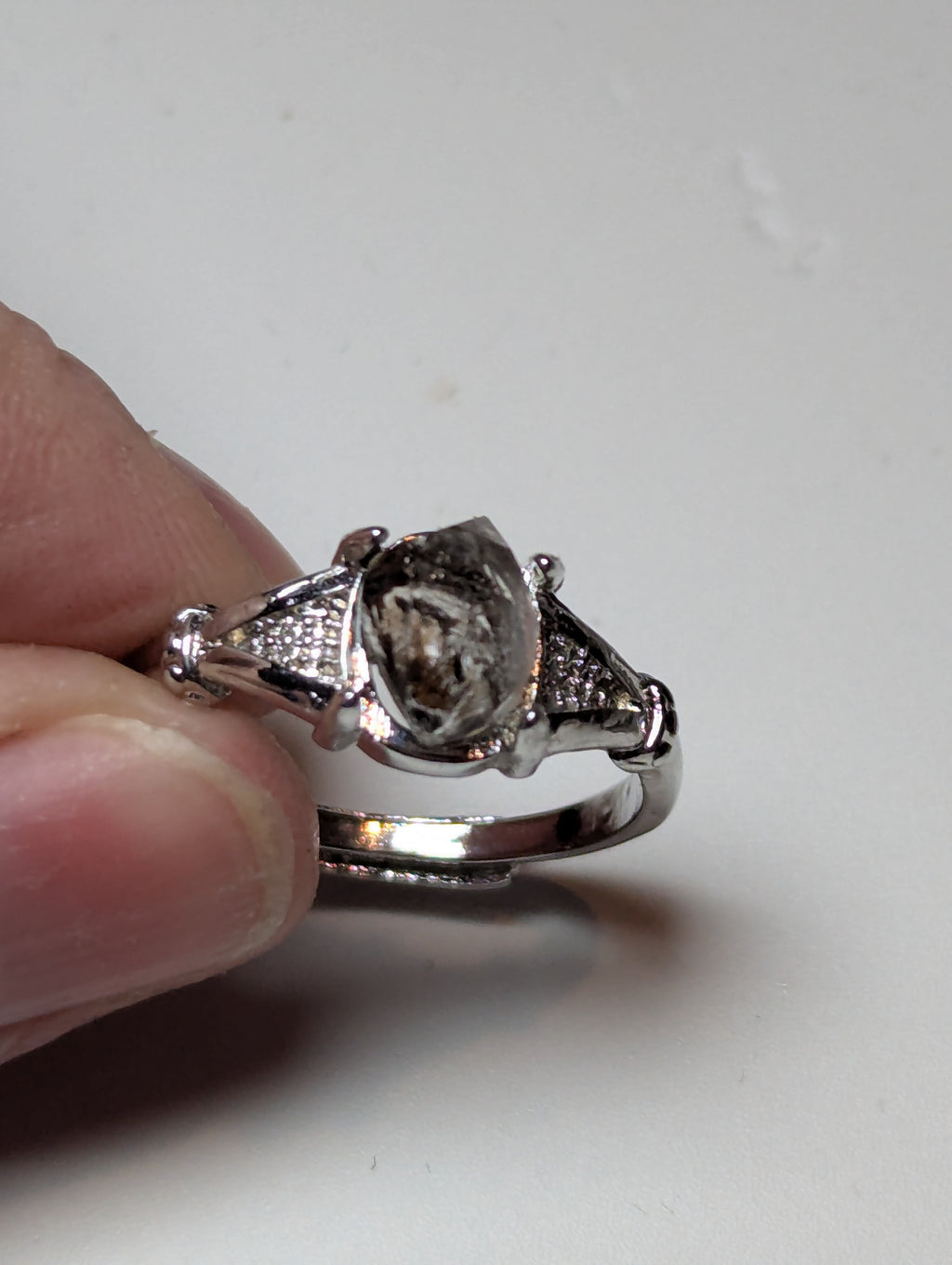 Heckimeer Diamond crystal adjustable ring