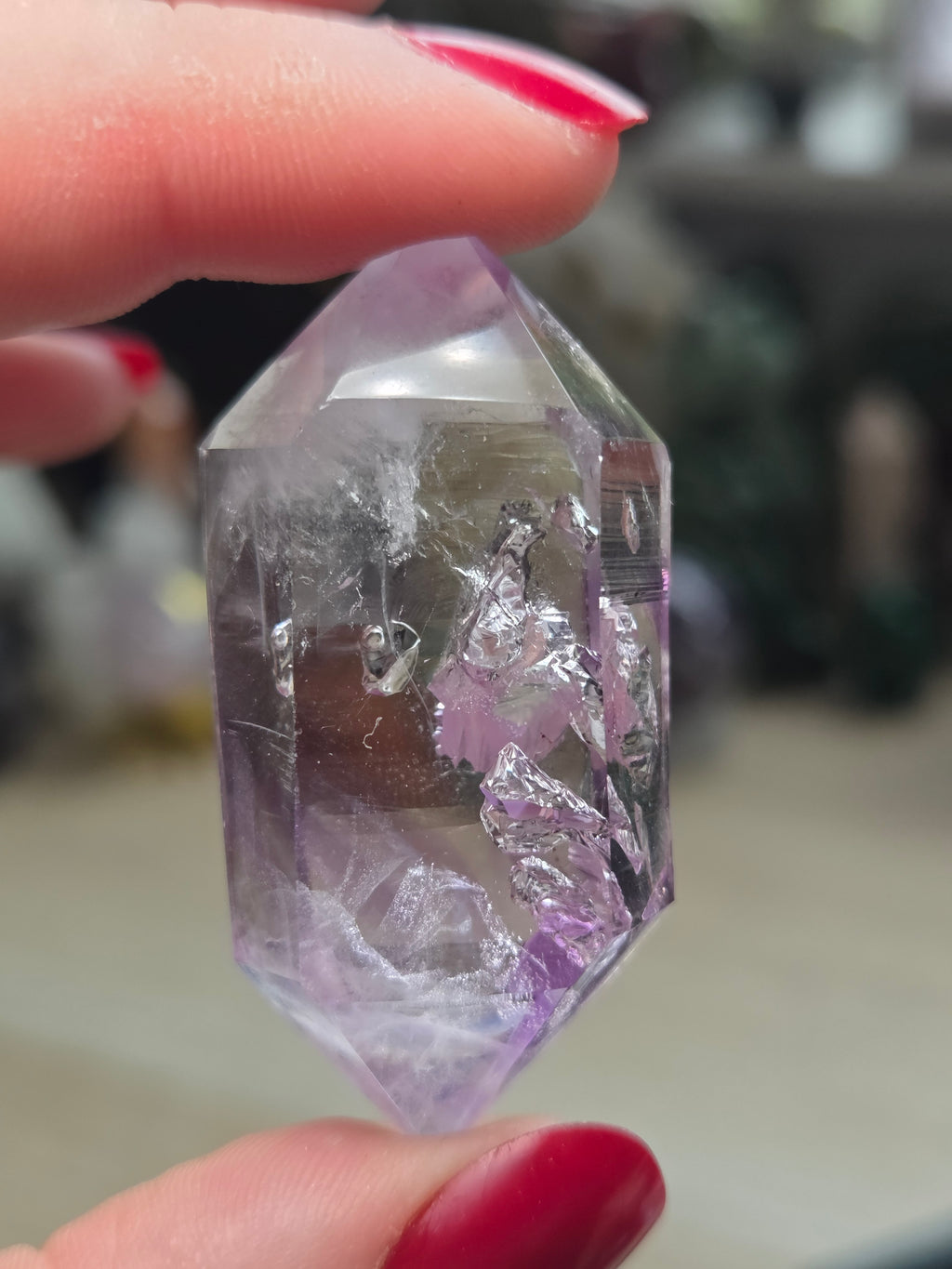 Amethyst Grade AAAA  Enhydro crystal DT