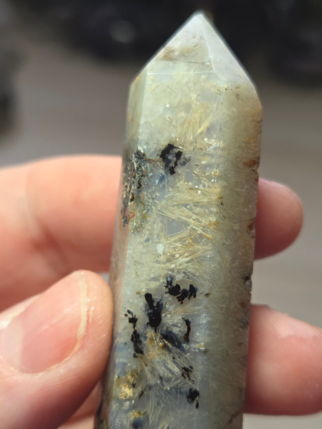 Rutile crystal agate tower