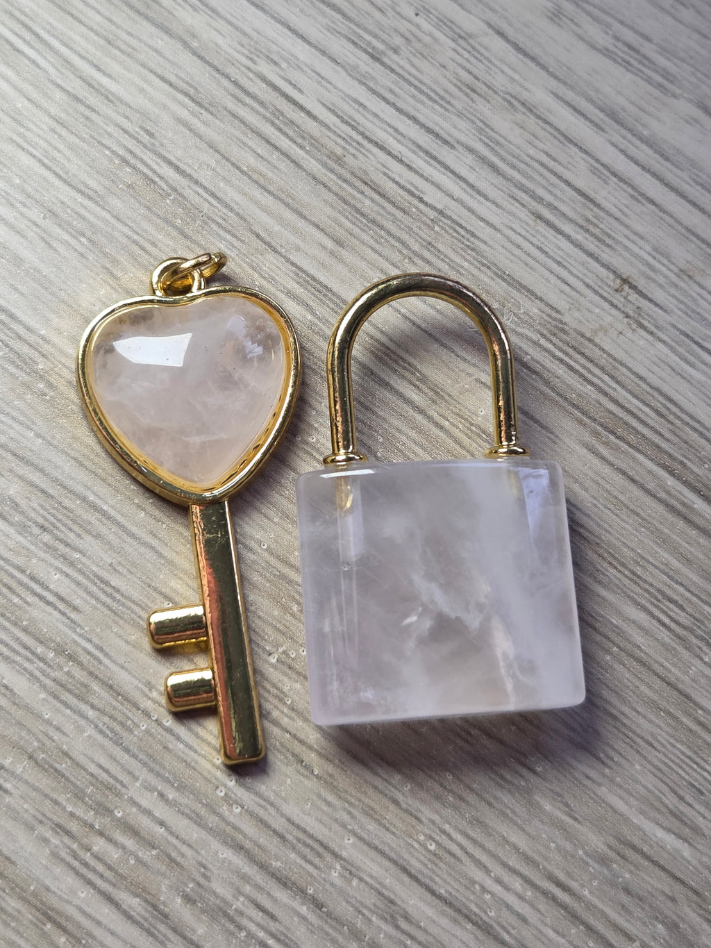 Crystal key and lock
