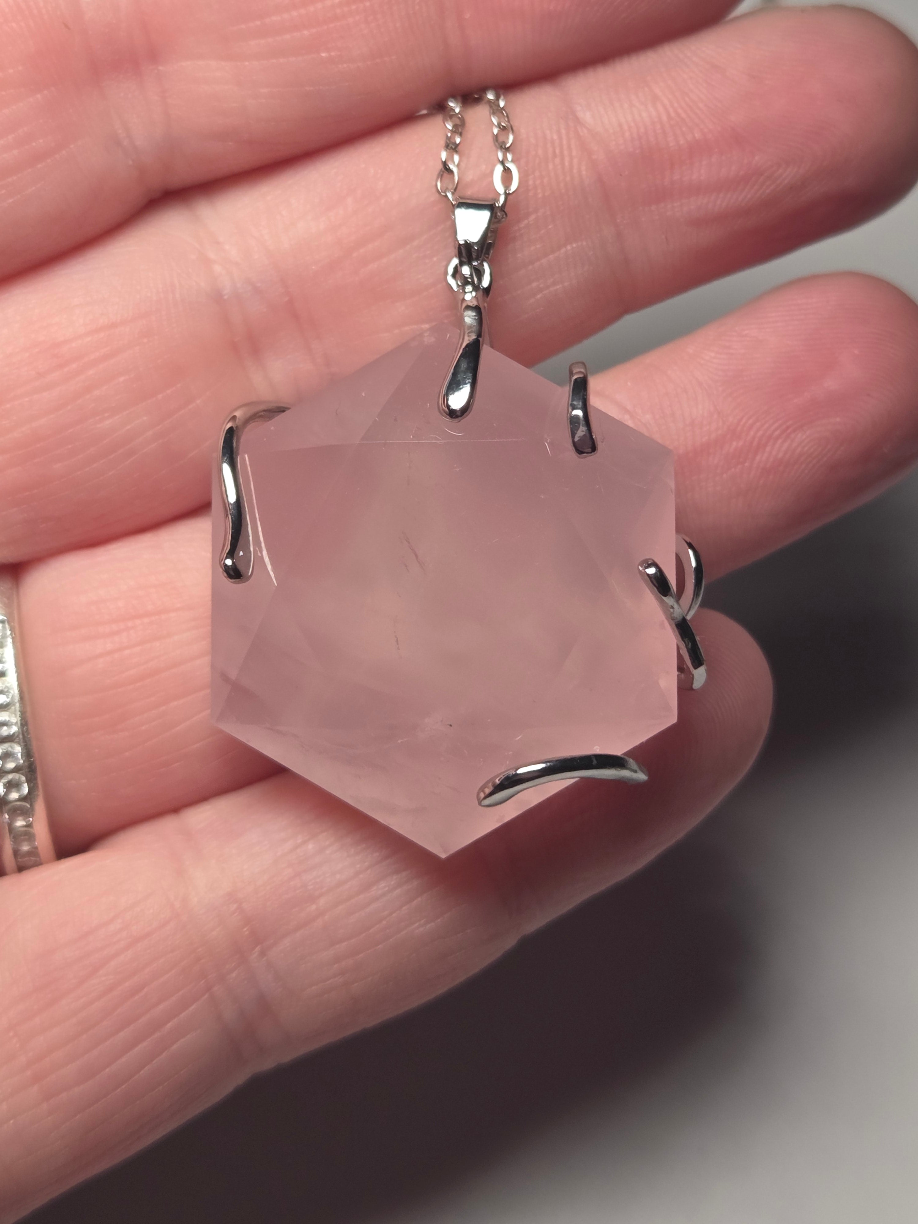 Rose quartz crystal handmade necklace s295