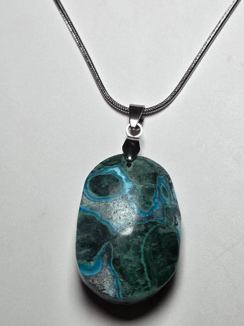 Crycecola crystal handmade necklace