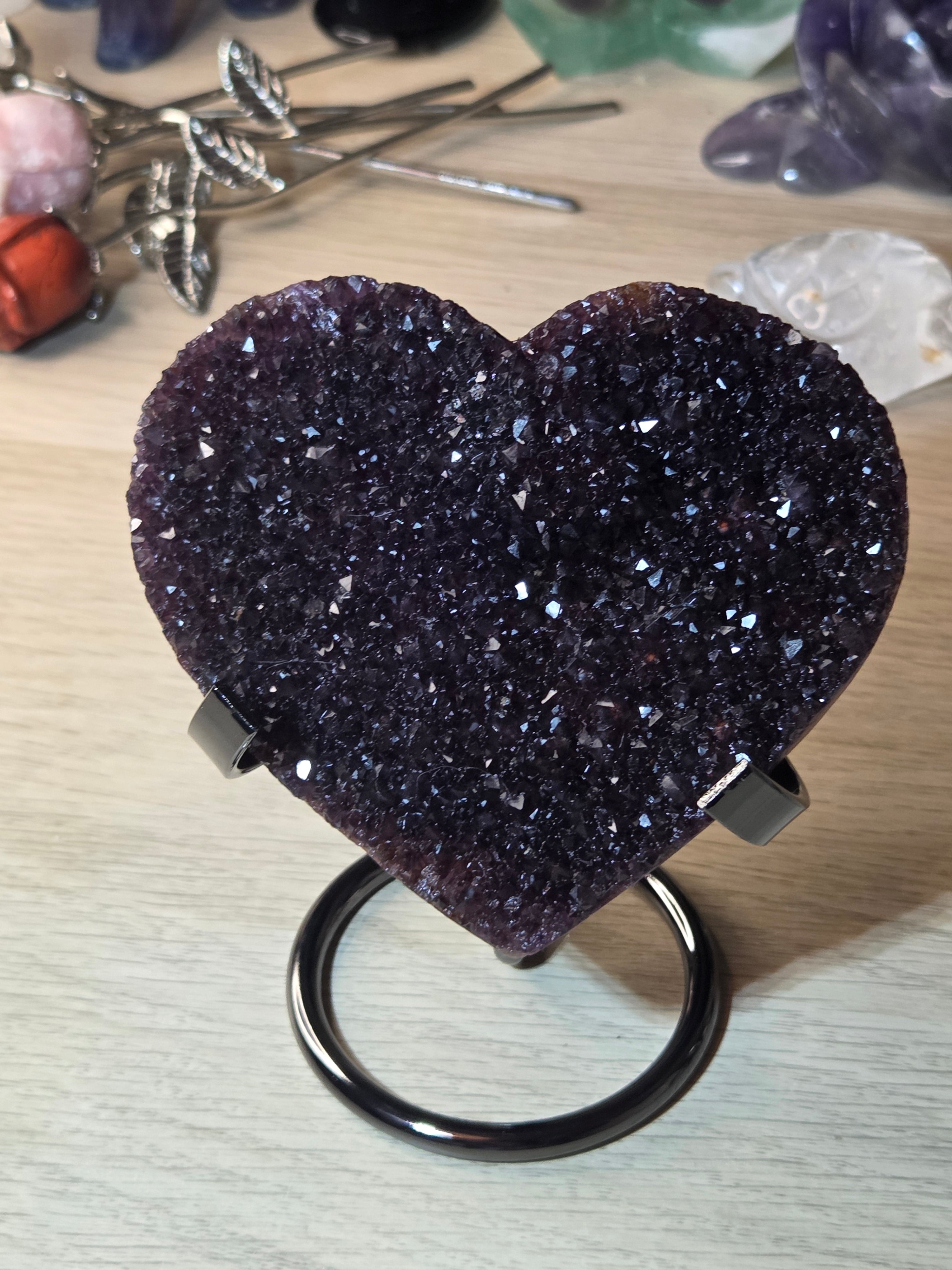 Auralite 23 Crystal heart carving with stand