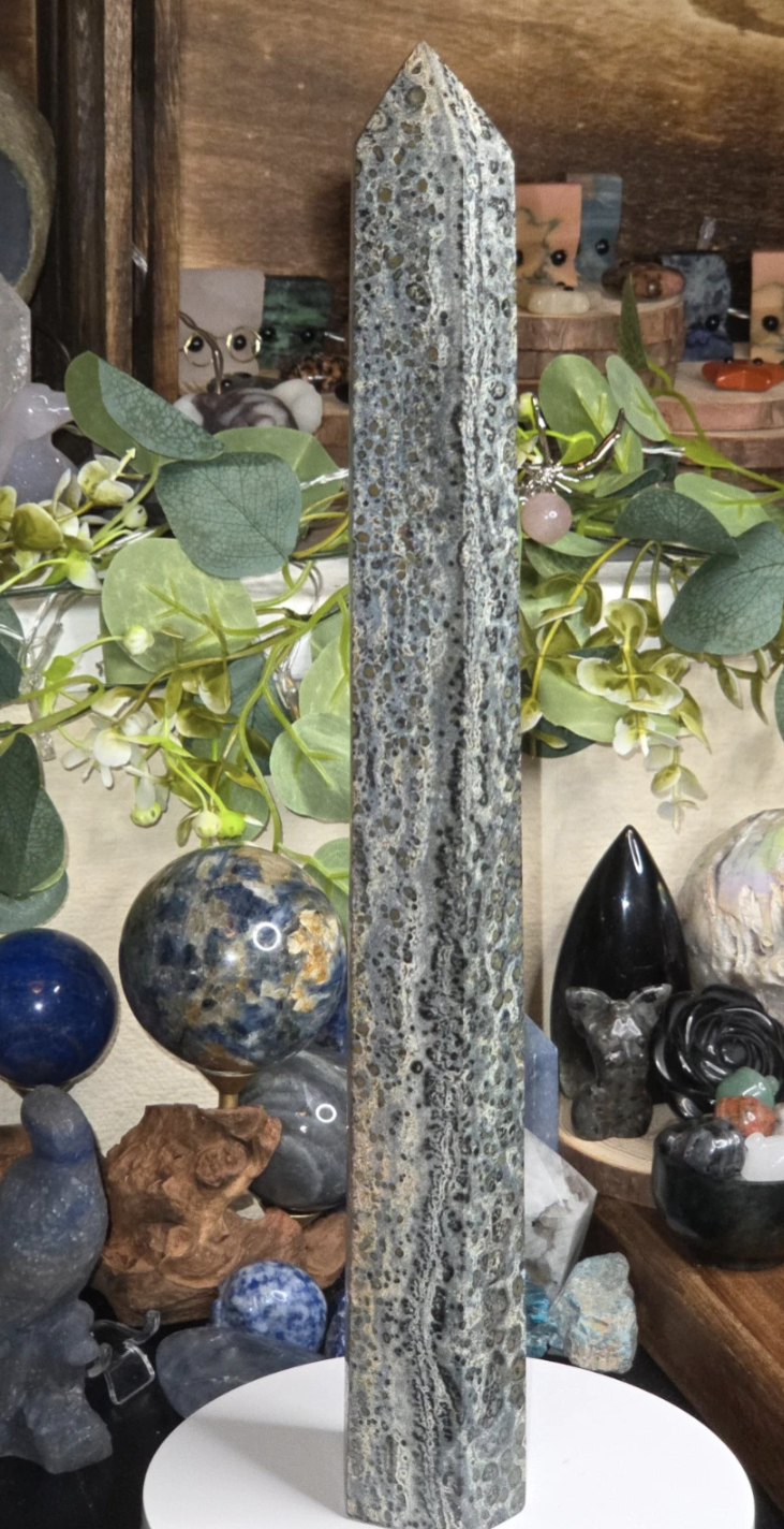 Sale - Kambaba Jasper crystal xl tower 50% off when checkout