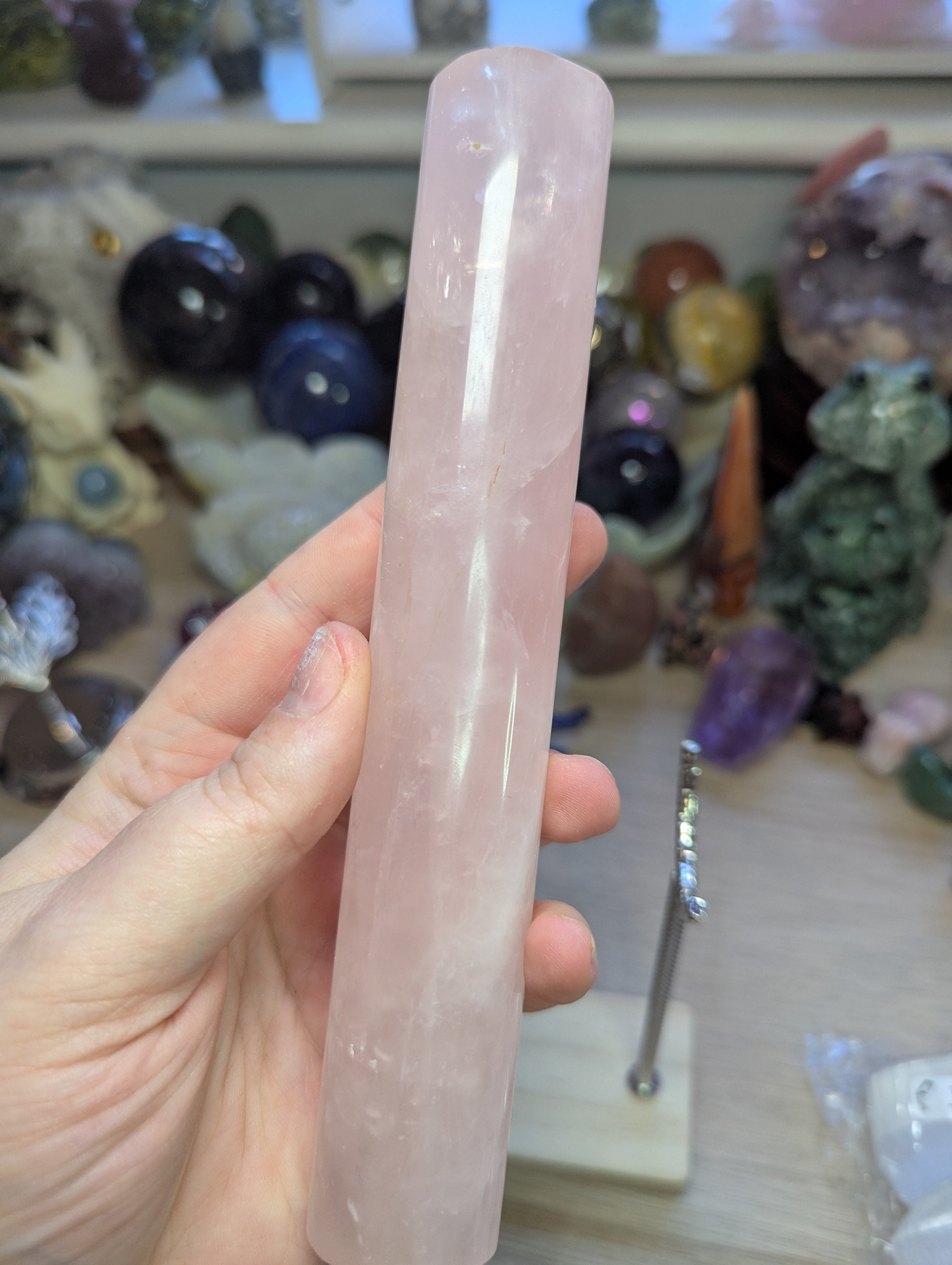 Rose quartz crystal bracelet stand