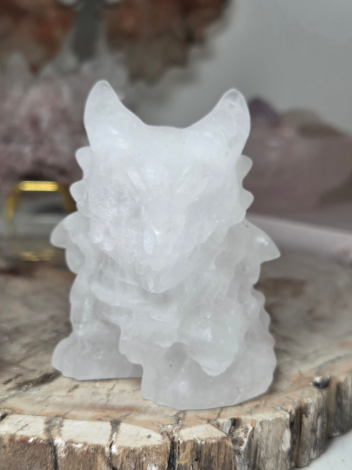Clear quartz crystal dragon carving