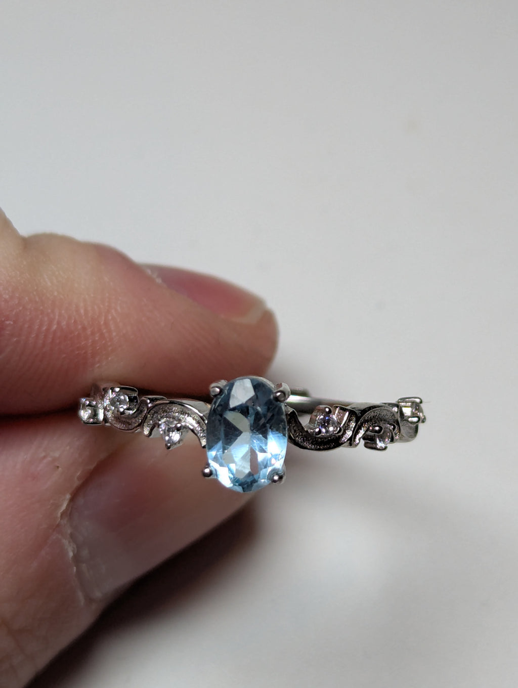 1 Carrot Aquamarine crystal Adjustable ring