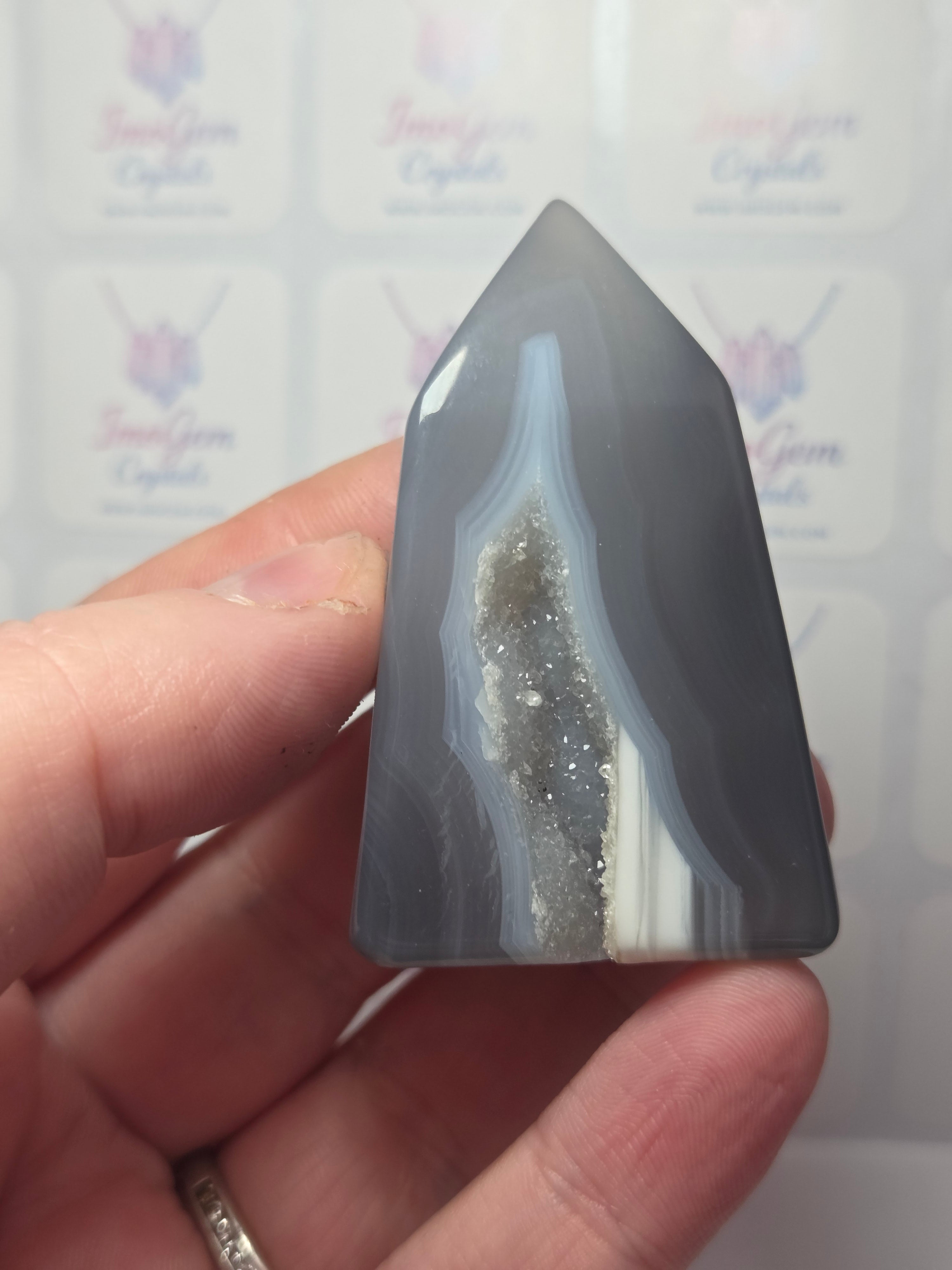 Stunning duzy agate crystal tower