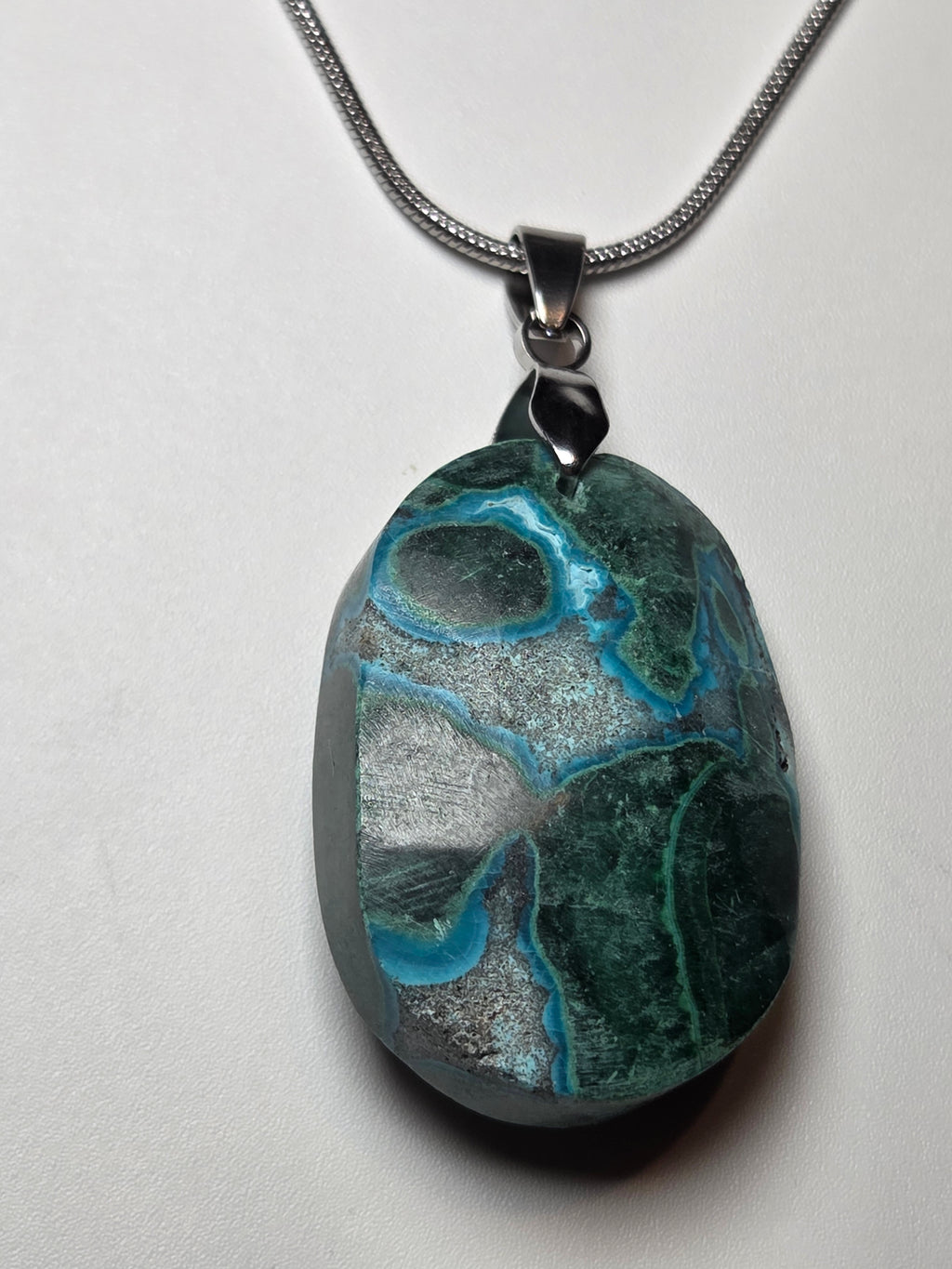 Crycecola crystal handmade necklace