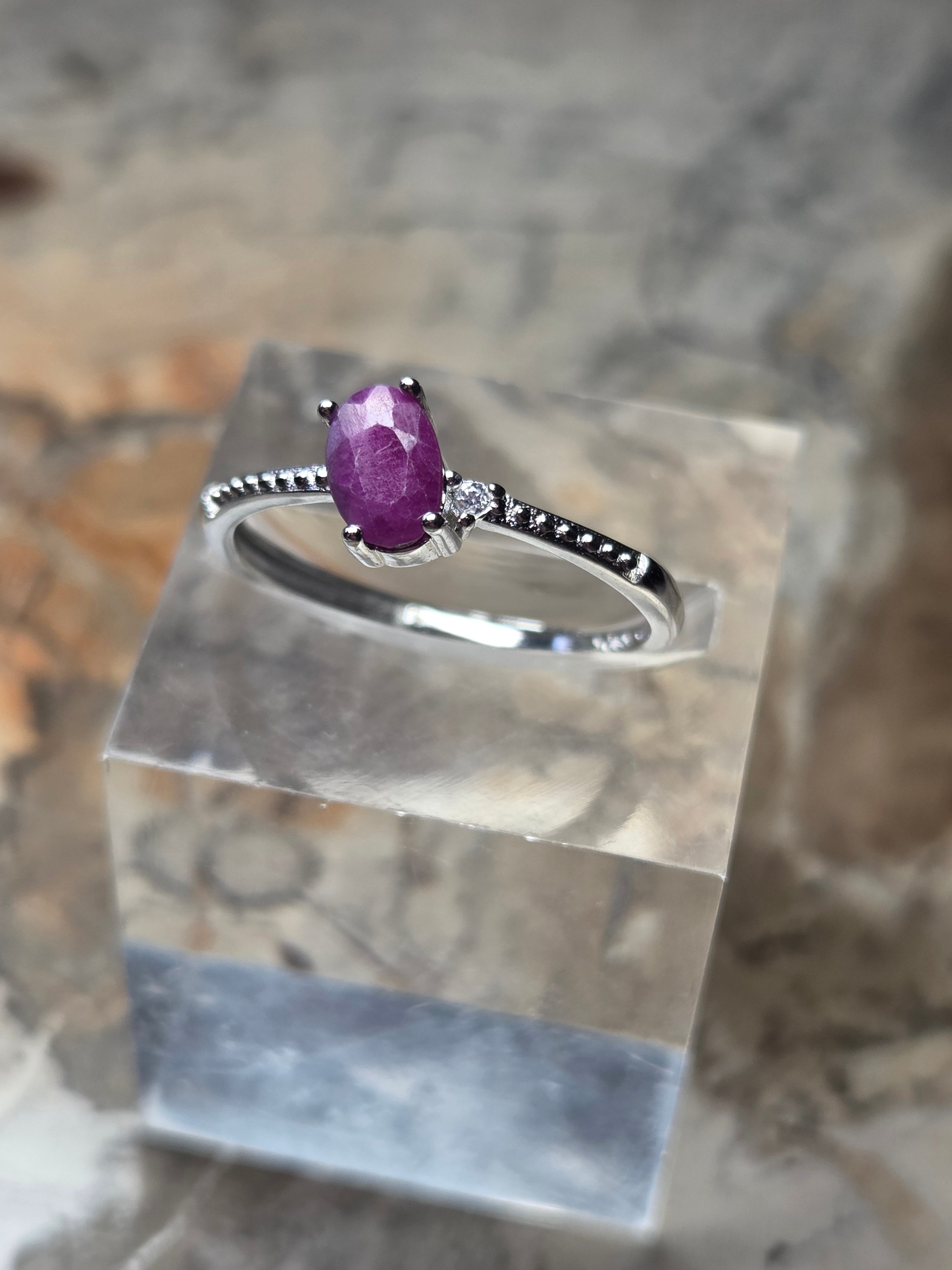 S925 Ruby specimen Crystal ajustable ring