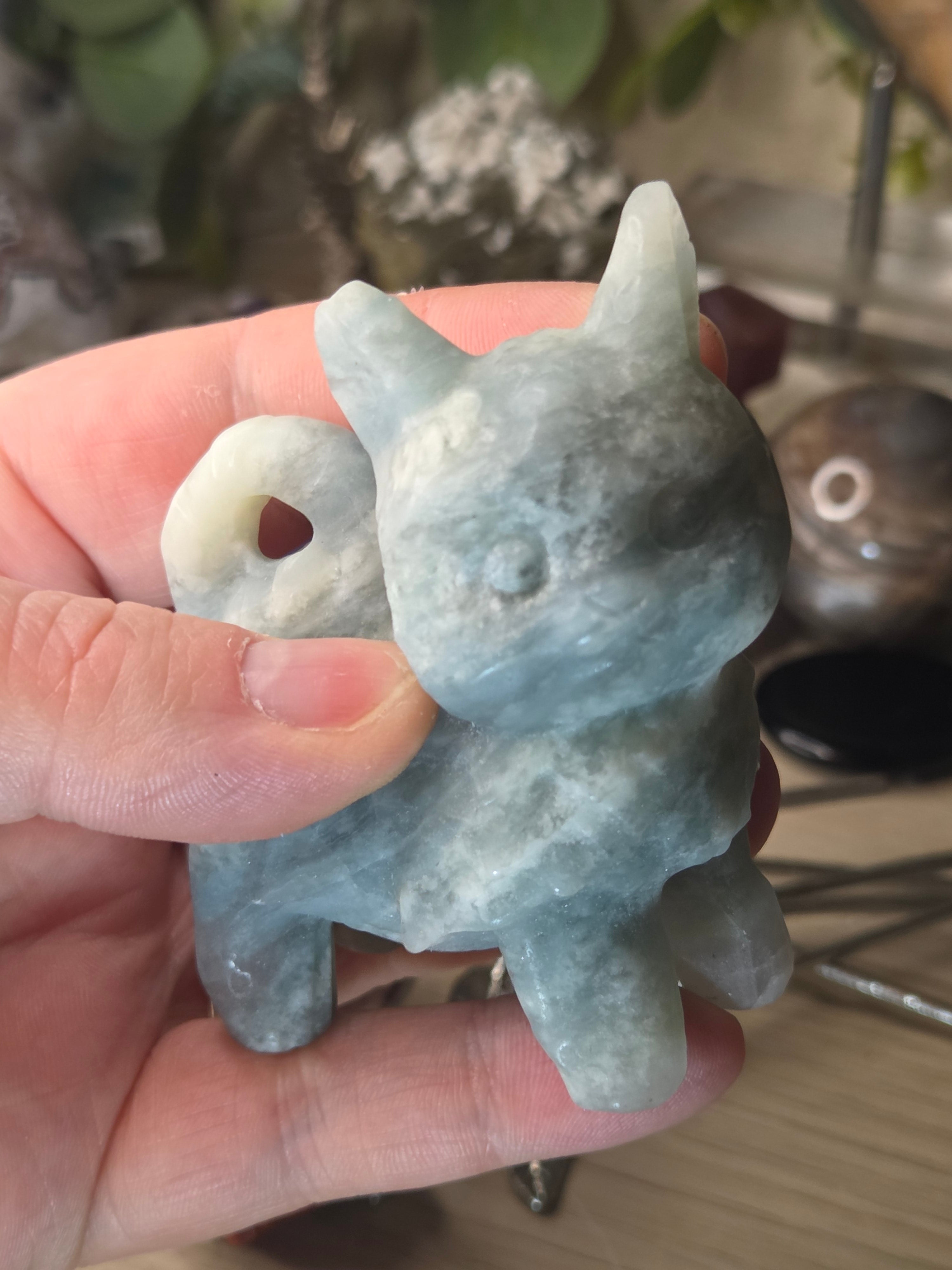 Blue jade crystal cat carving