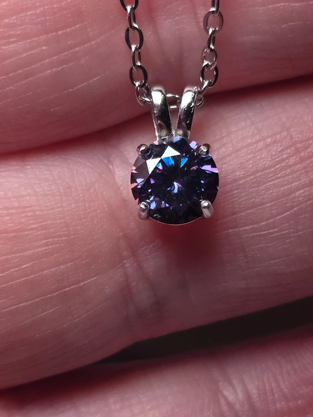 Purple Moissanite 2Carot diamond Necklace