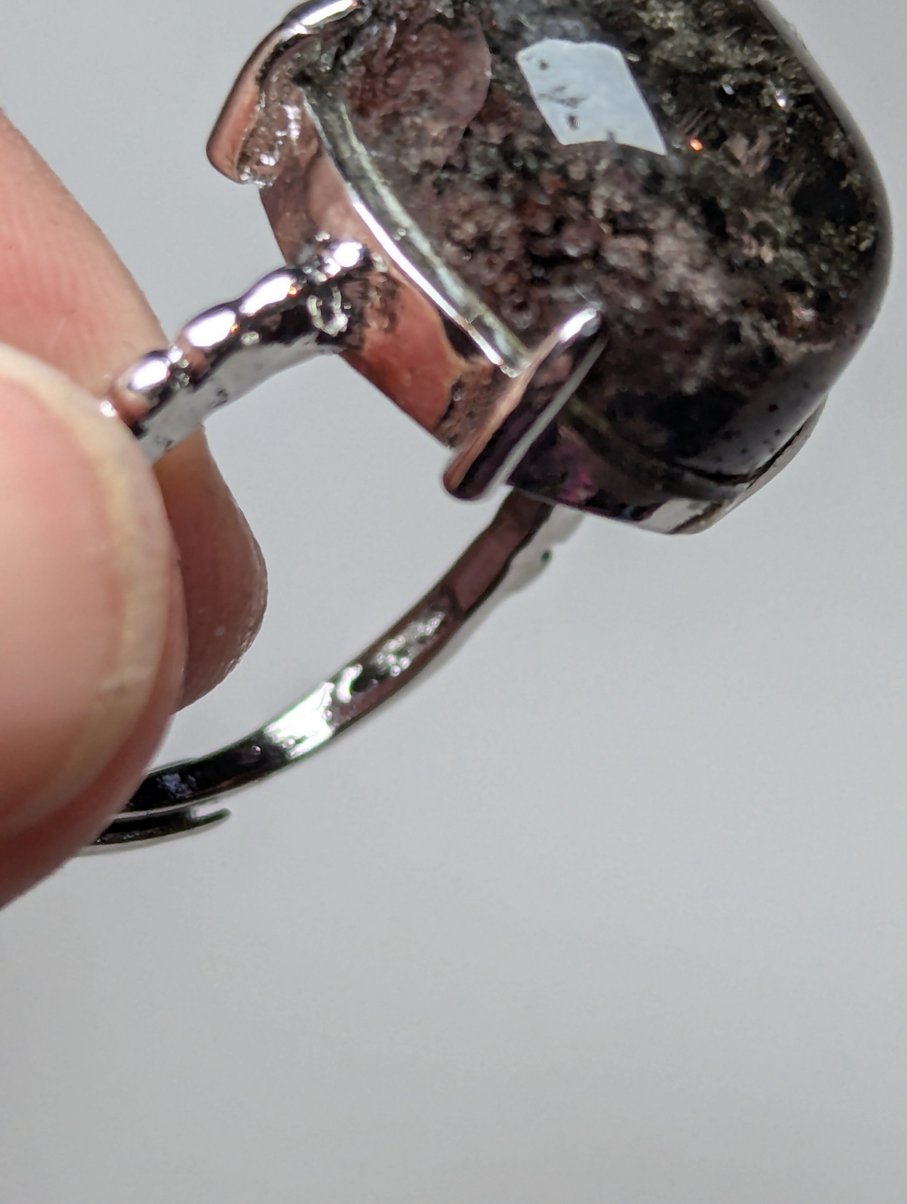 Garden quartz crystal Adjustable ring