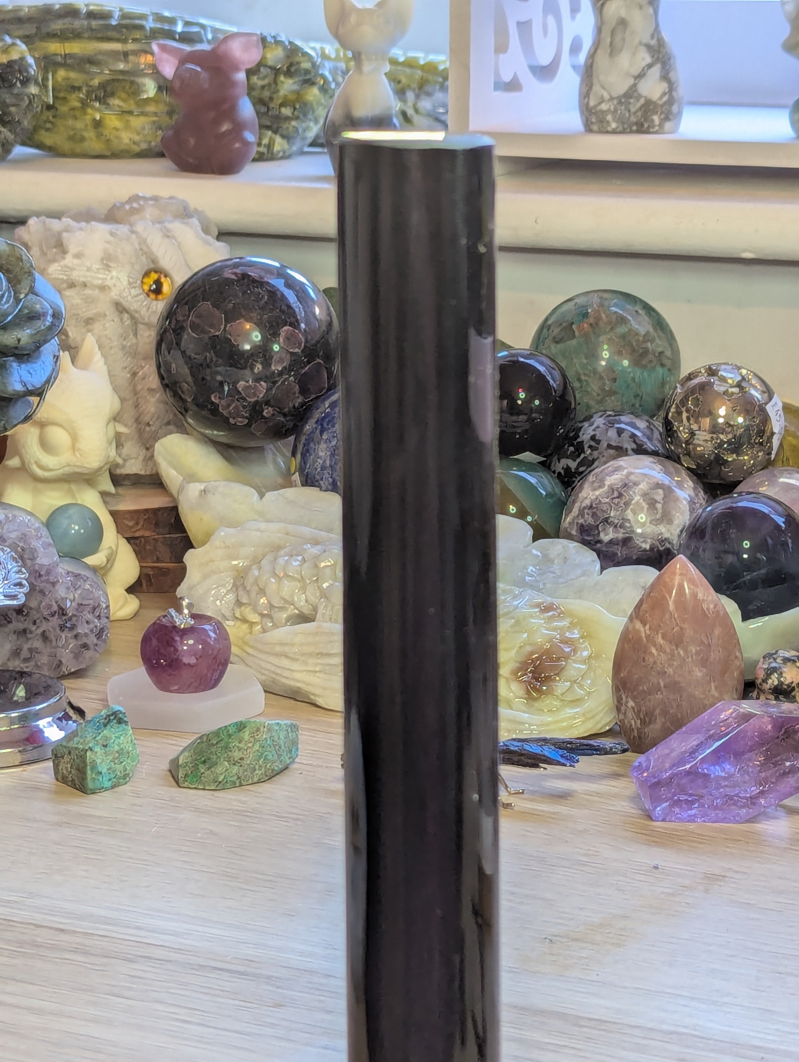 Obsidian crystal bracelet stand