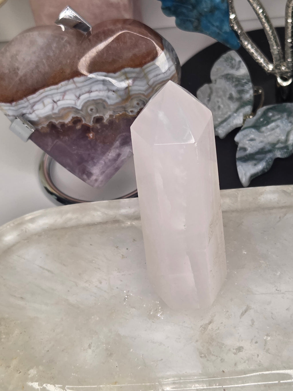 Mango calcite crystal tower