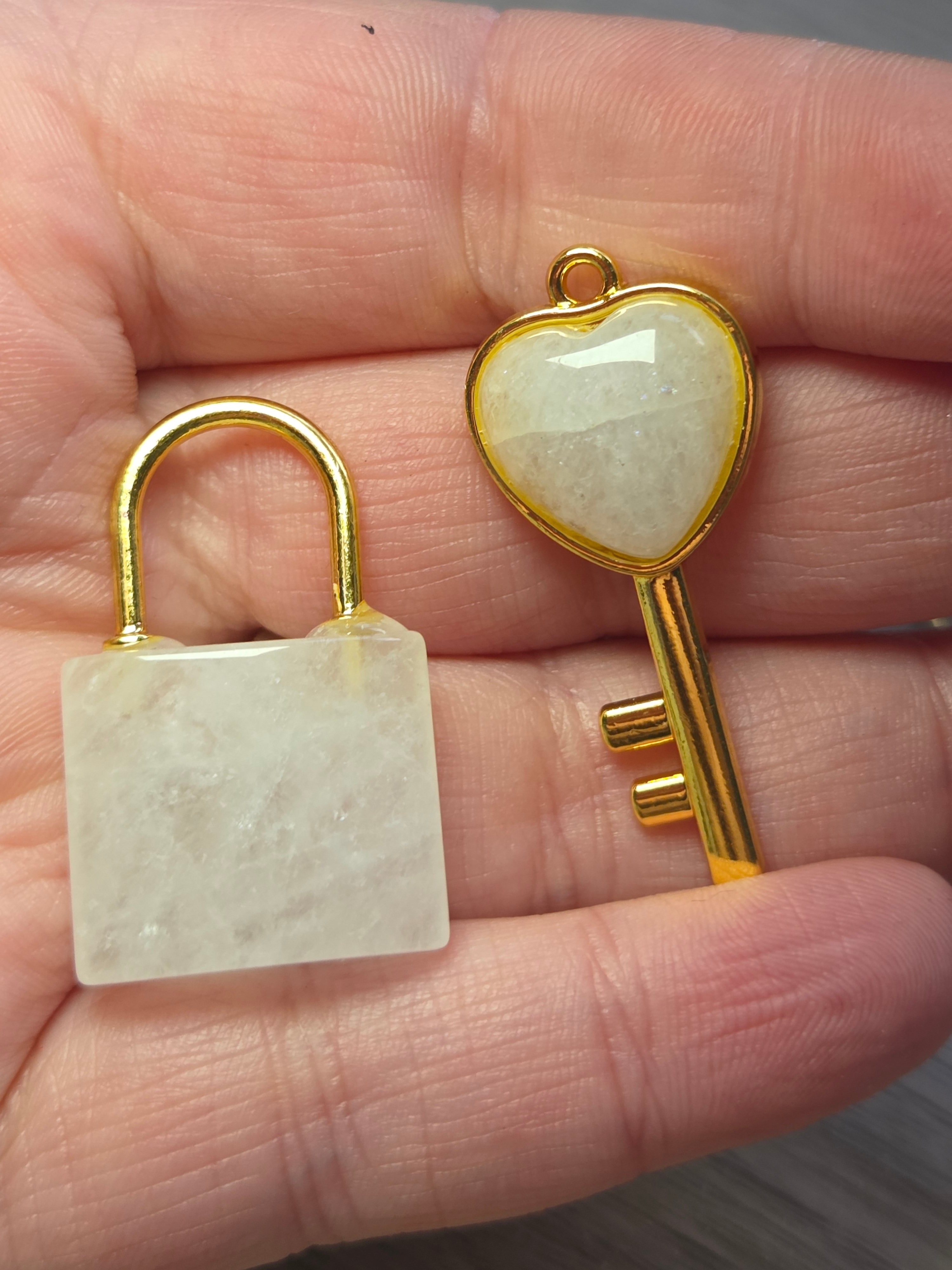 Crystal key and lock