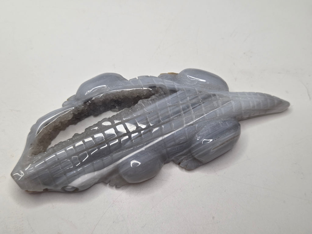 Duzy agate crystal crocodile carving