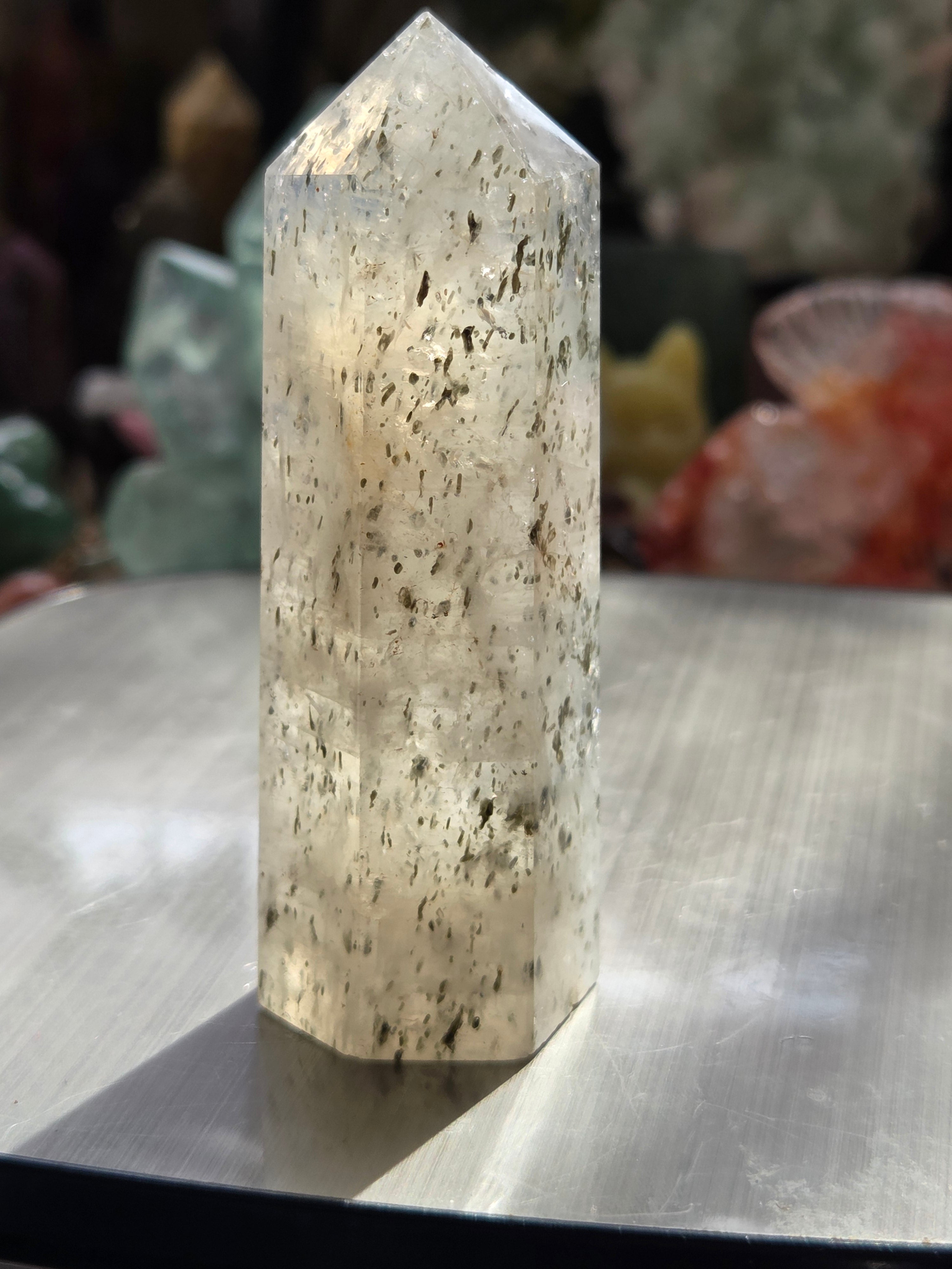 Amazing  Green Mica  in quartz  tower