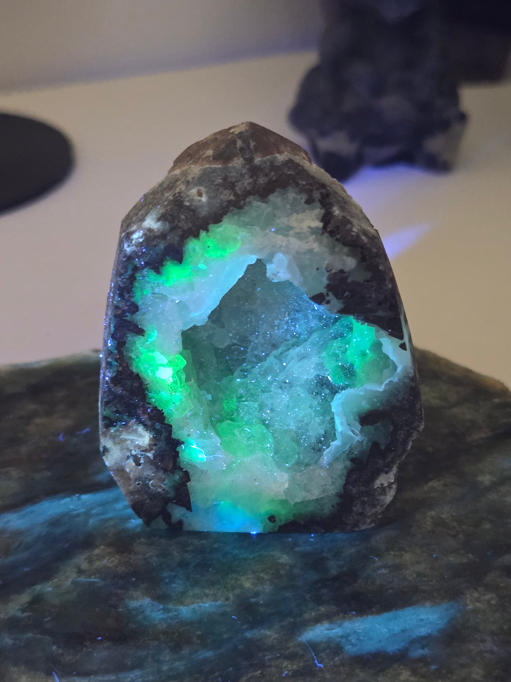 Green UV mexican agate crystal tower geode