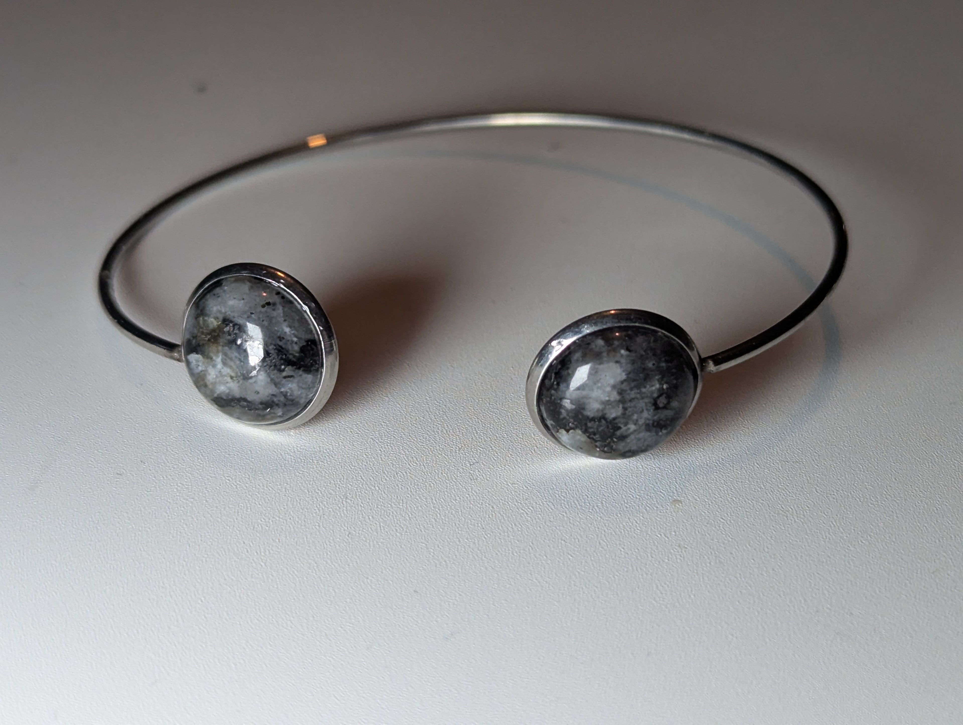 Larvakite crystal handmade bracelet adjustable stainless steel