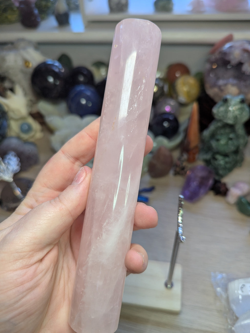 Rose quartz crystal bracelet stand