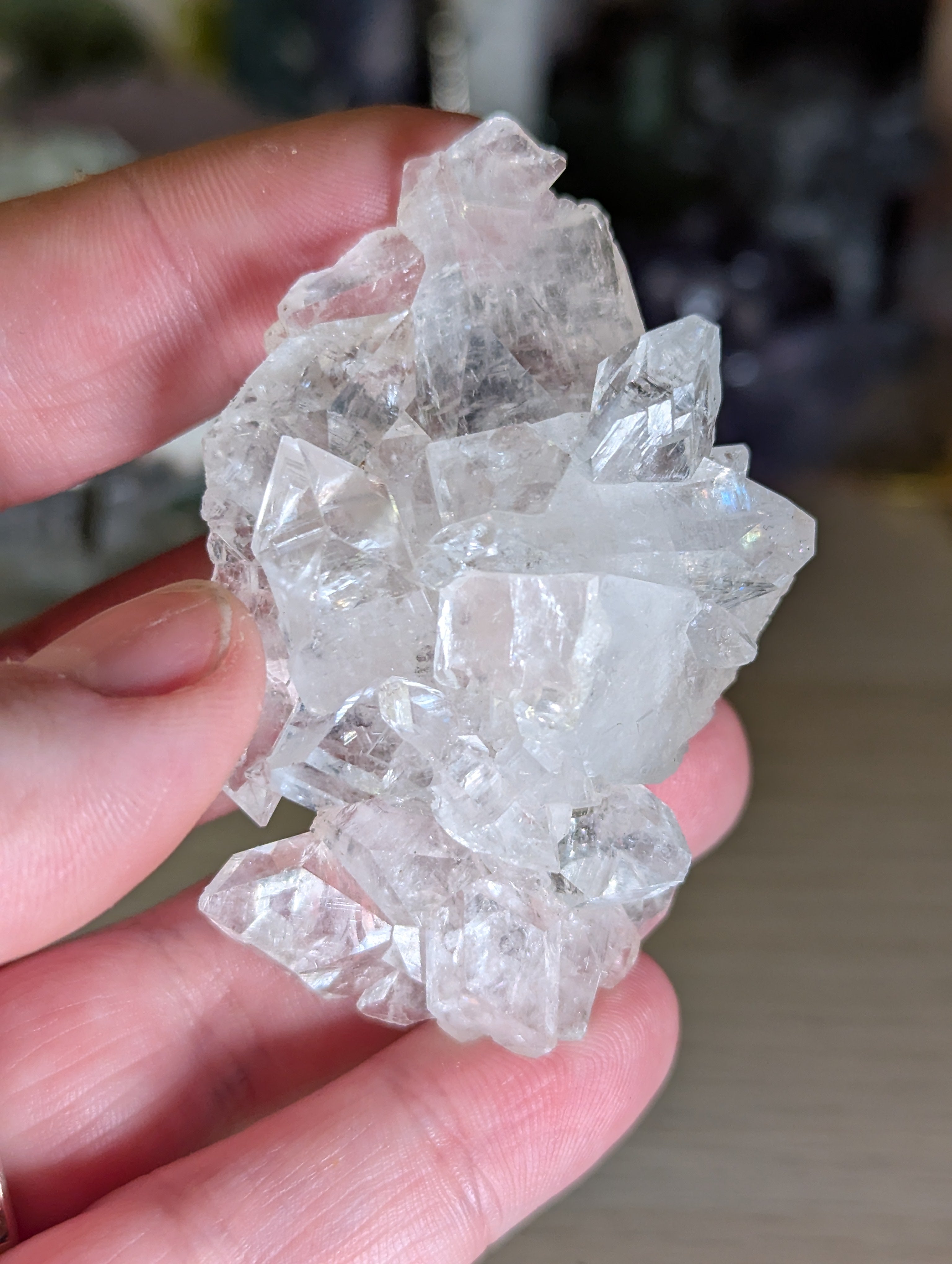 Stunning Crystal diamond Apophyllite incase