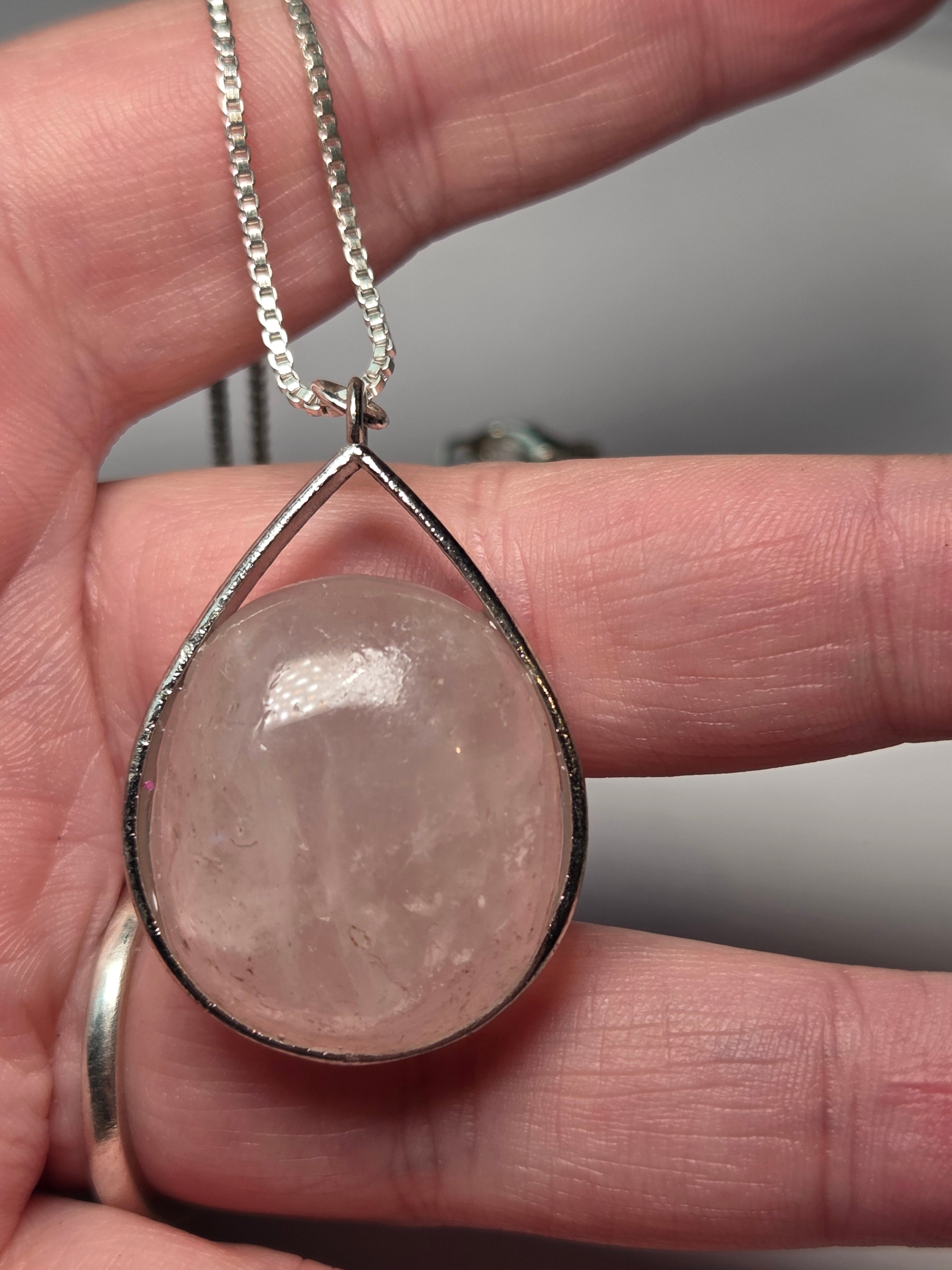 Rose quartz crystal handmade necklace