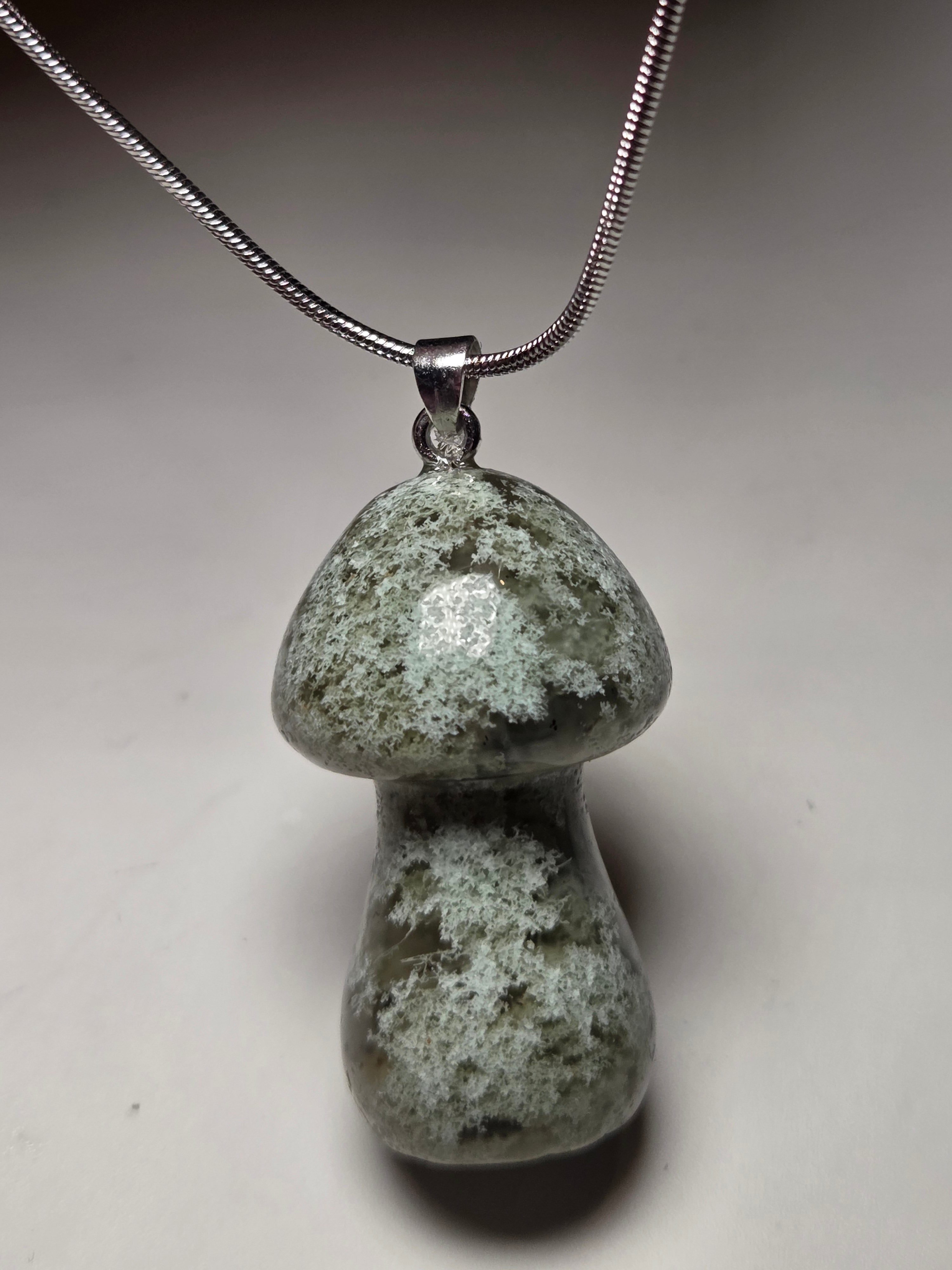 Moss agate crystal Mushroom necklace