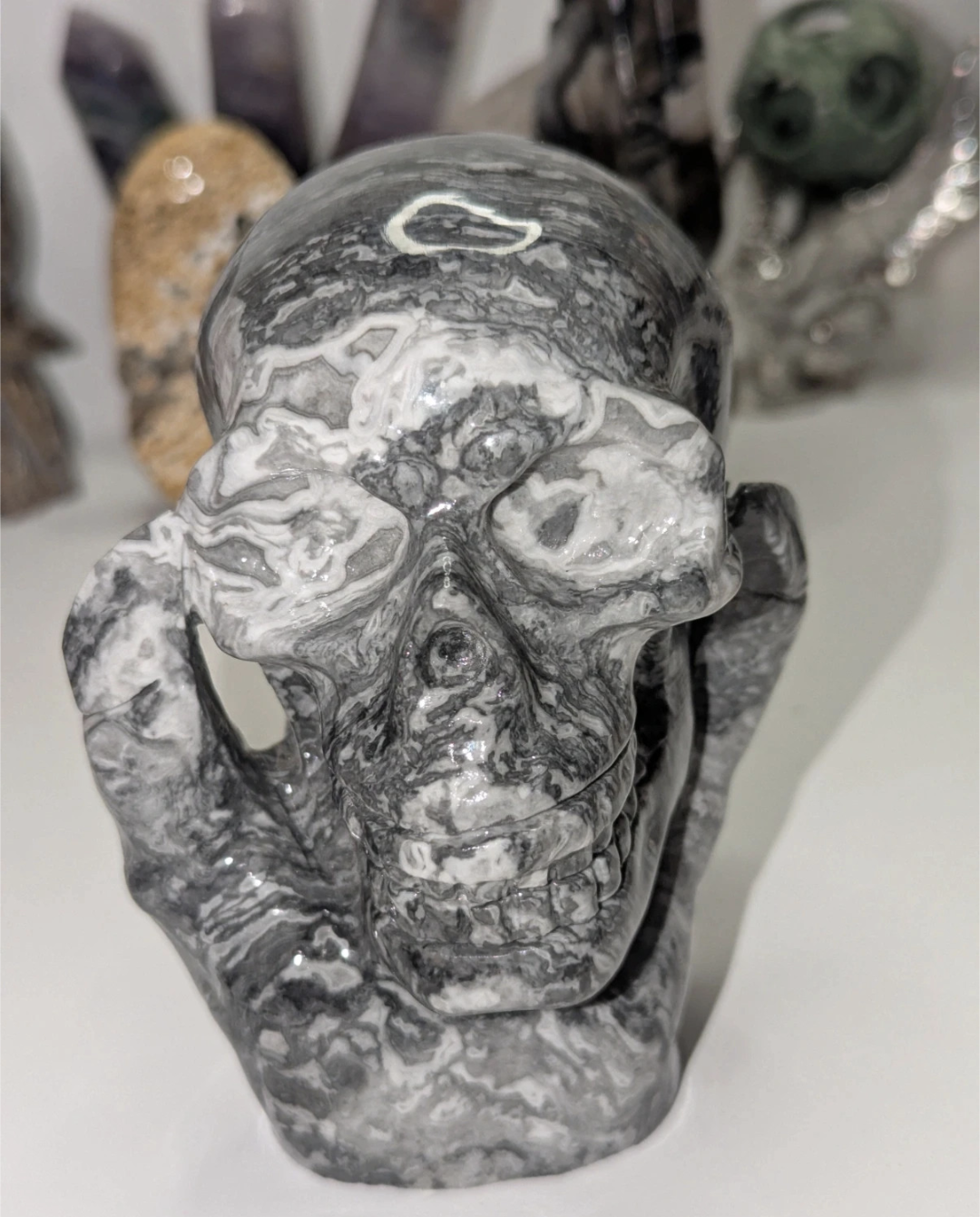 Picasso jasper skull and Claw