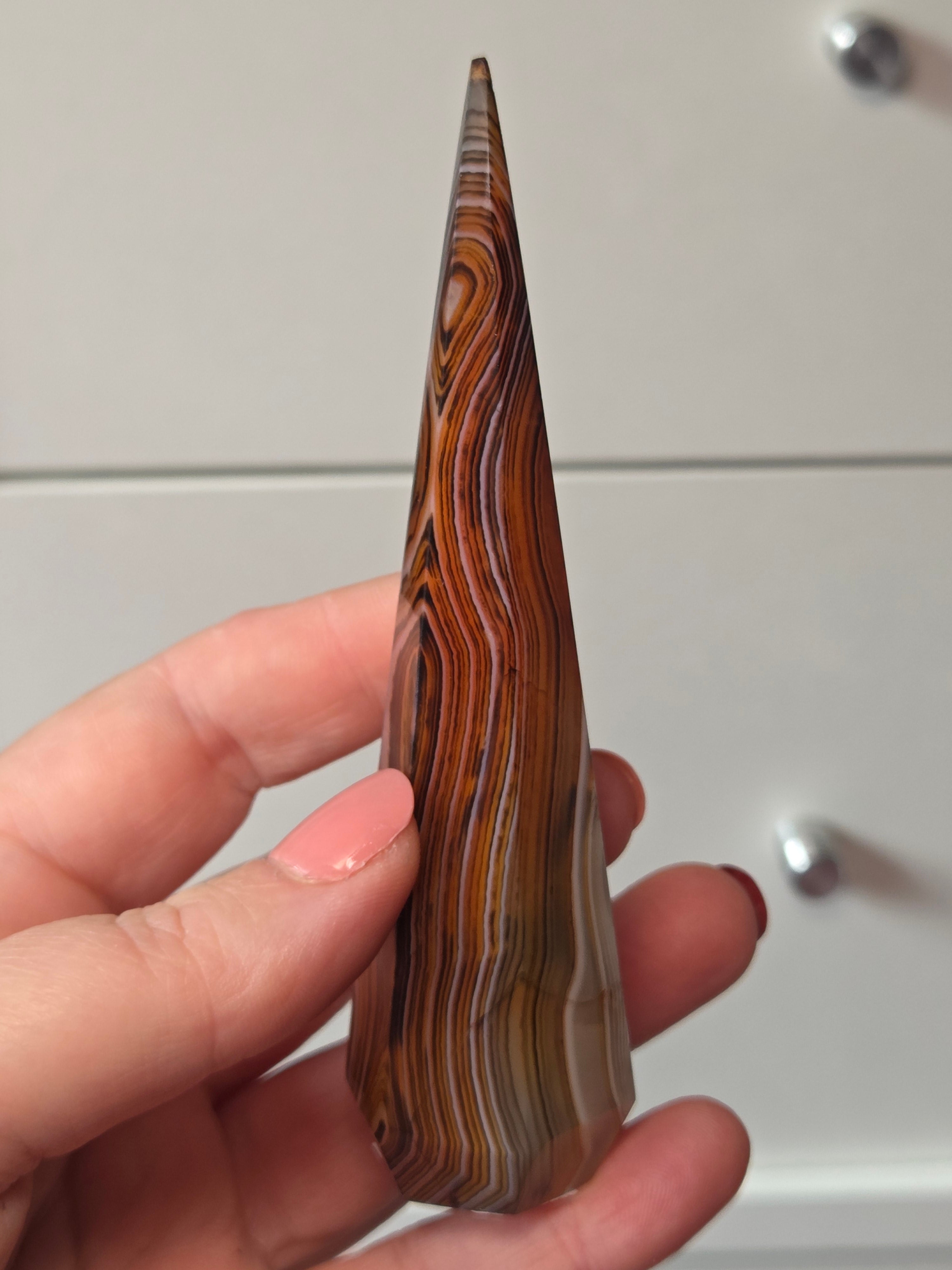 Sardonyx crystal diamond tower