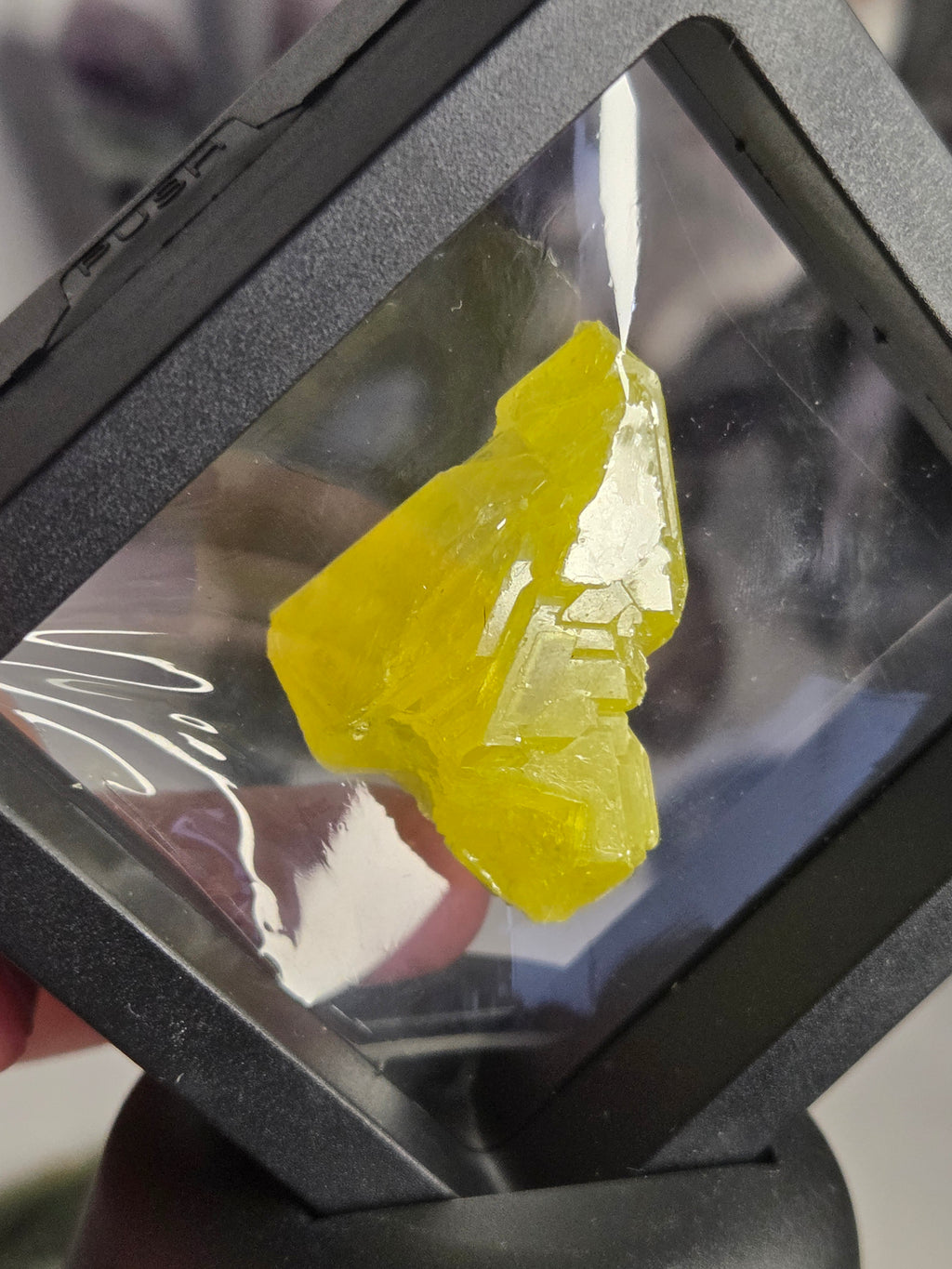 Sulphur specimen with Stand